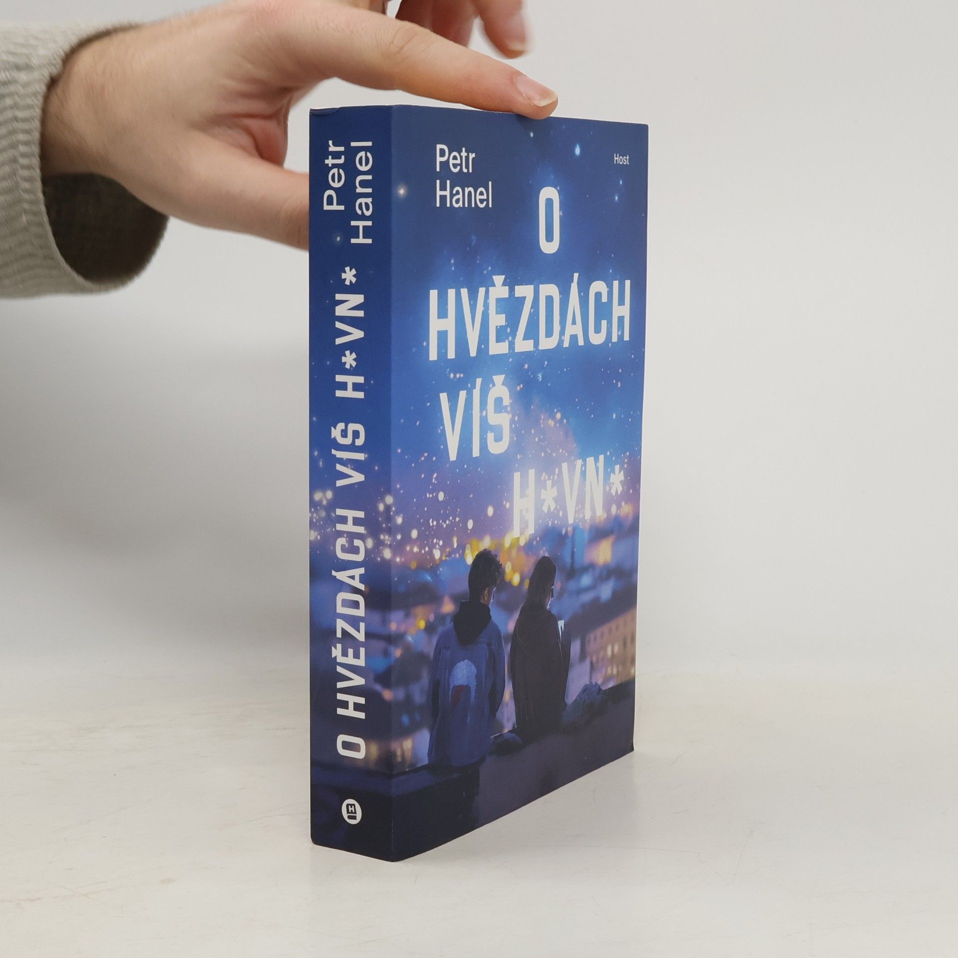 O hvězdách víš h*vn*