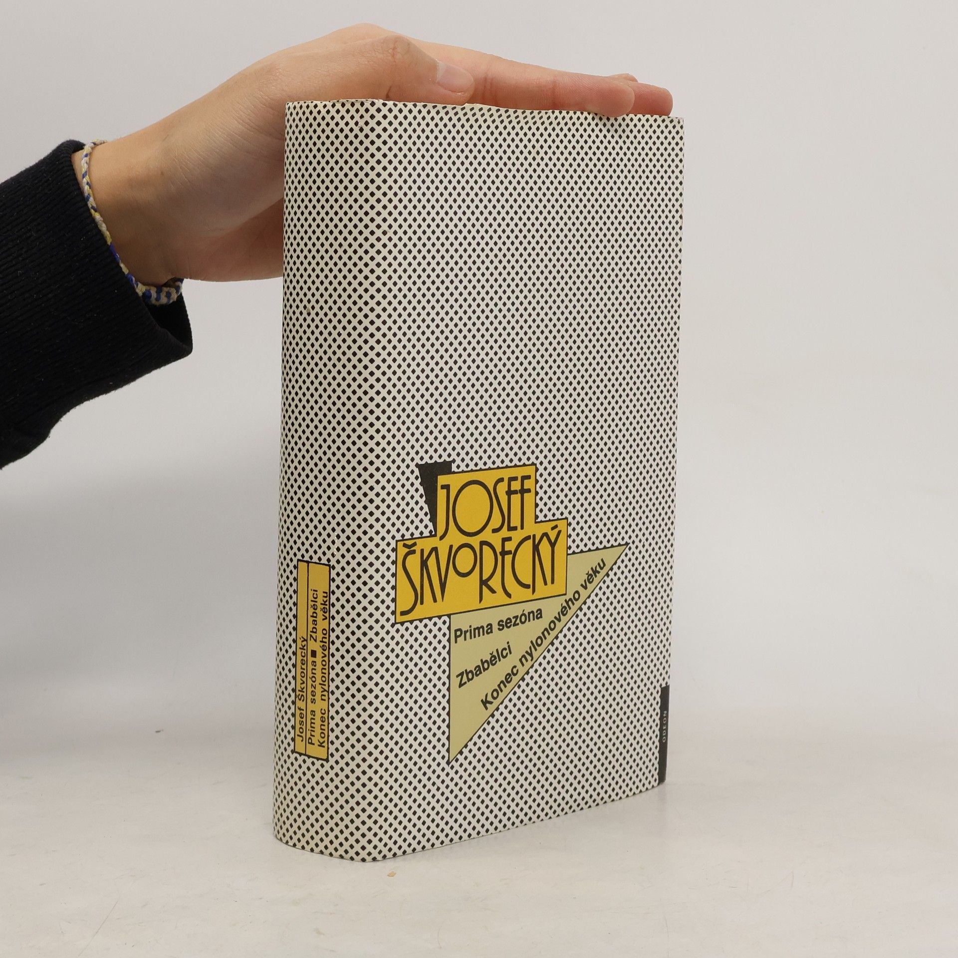 Prima sezóna. Zbabělci. Konec nylonového věku