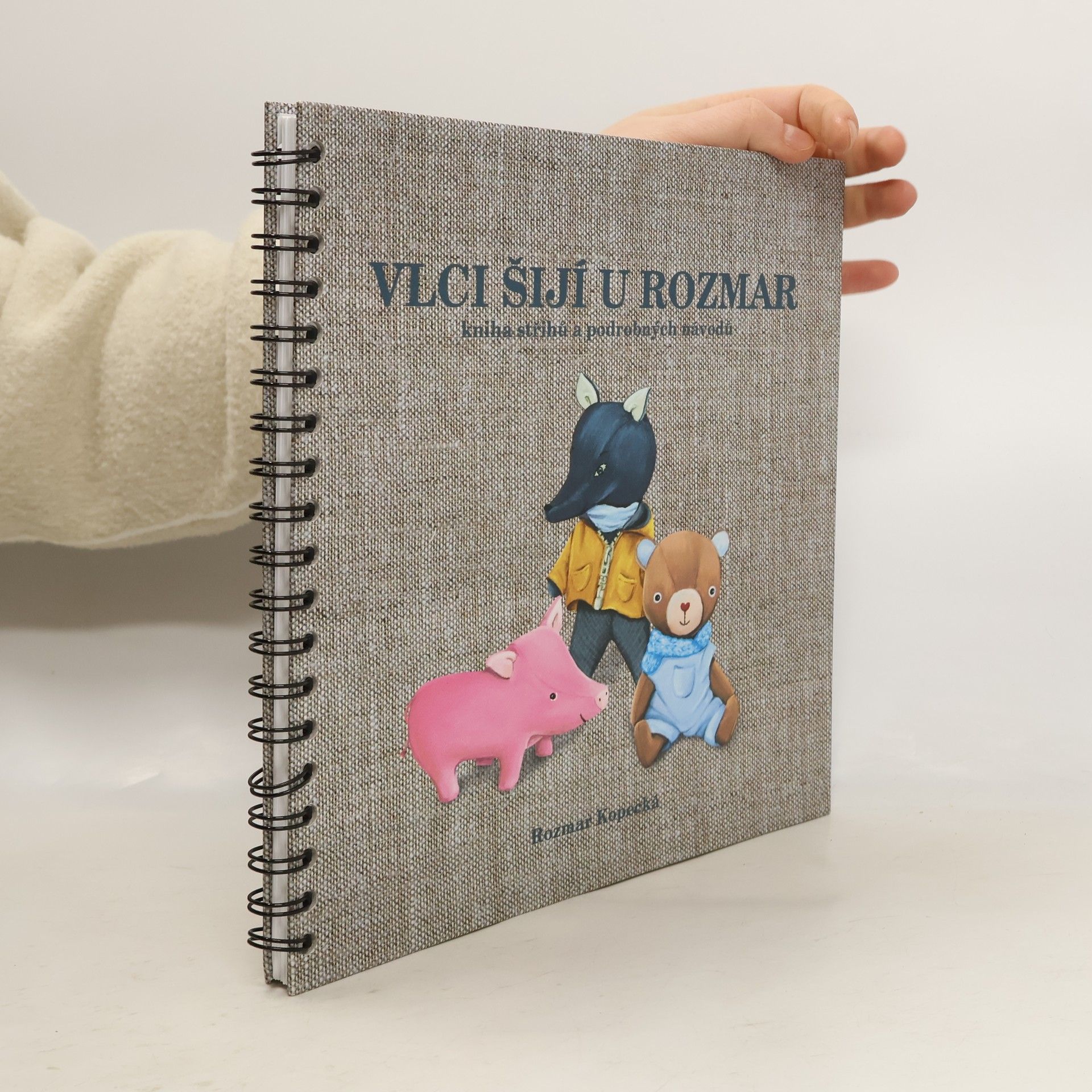 Vlci šijí u Rozmar