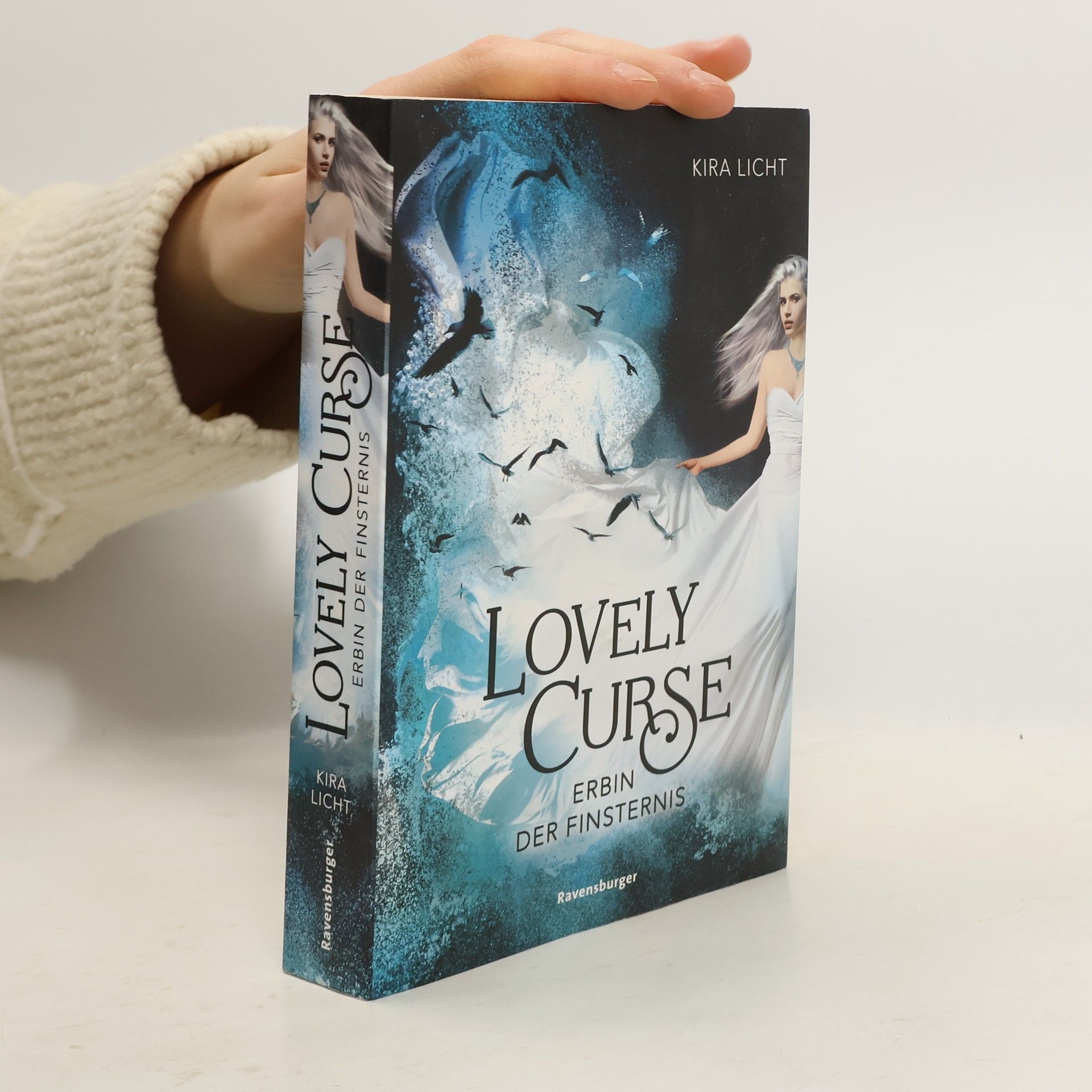 Kira Licht Lovely Curse. Erbin der Finsternis