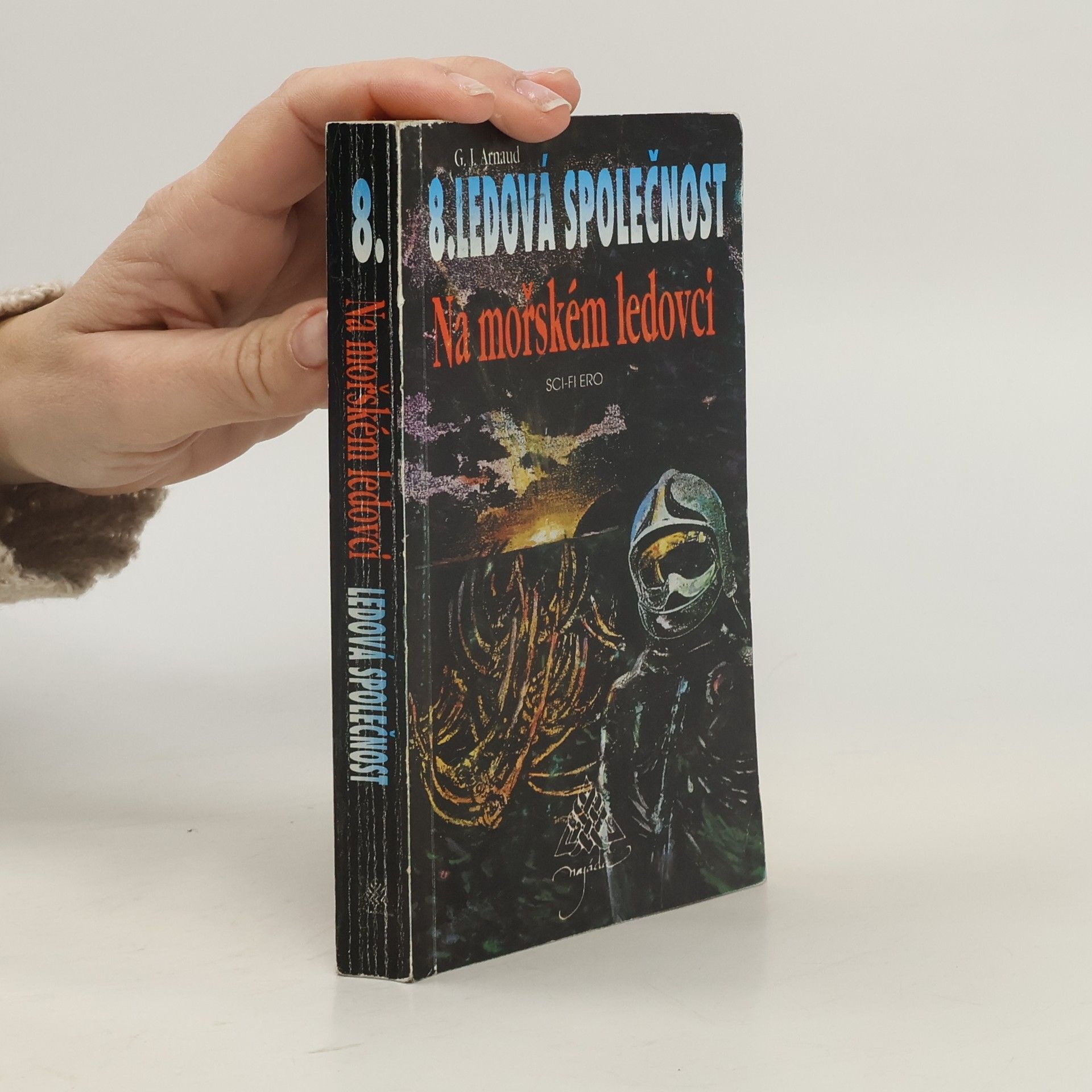 Georges-Jean Arnaud Ledová společnost. 8, Na mořském ledovci