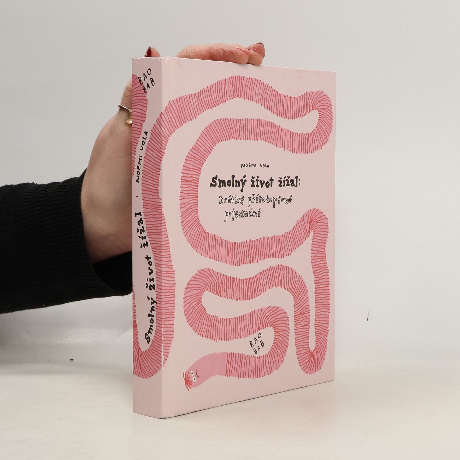 Smolný život žížal : krátké přírodopisné pojednání