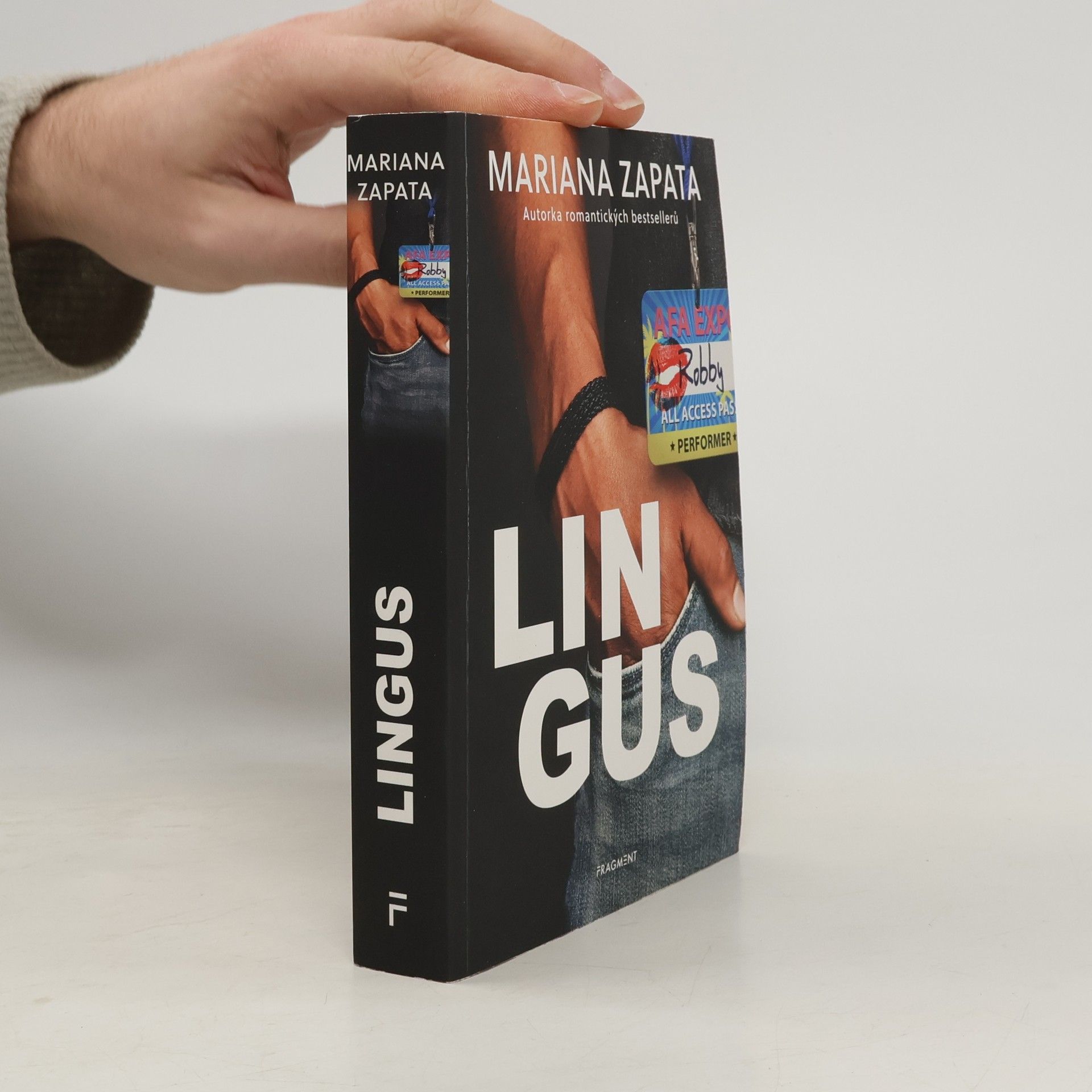 Mariana Zapata Lingus