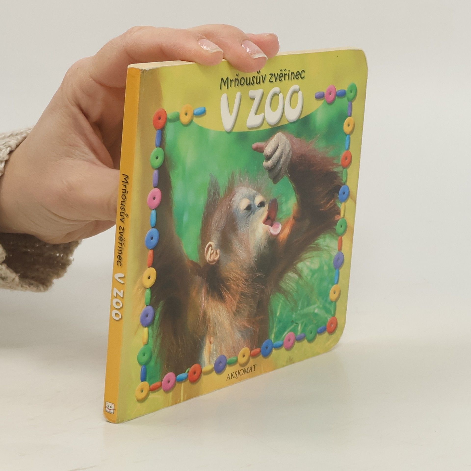 Kolektív autorov V zoo