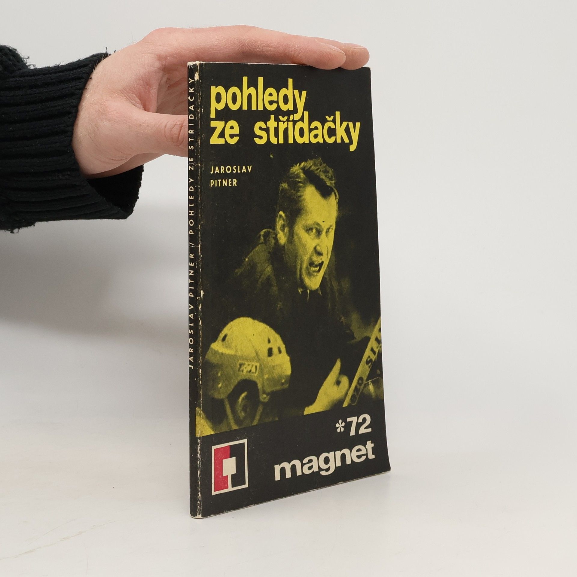 Jaroslav Pitner Magnet. Pohledy ze střídačky