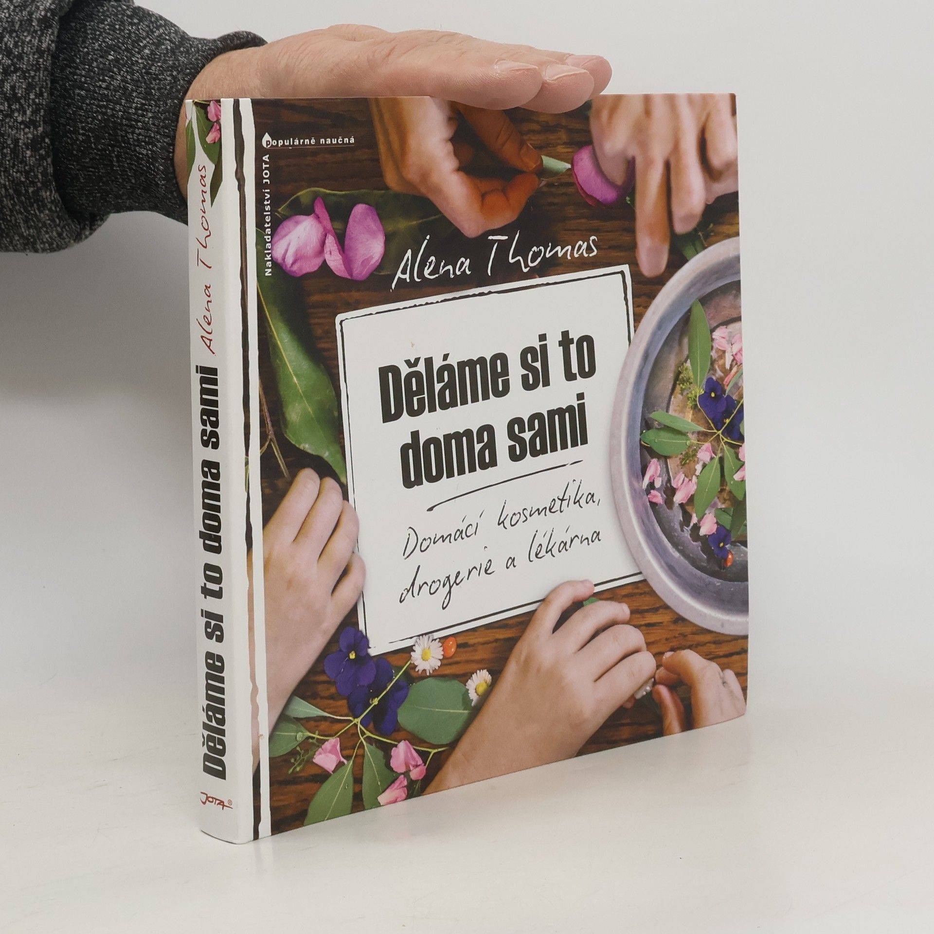 Alena Thomas Děláme si to doma sami