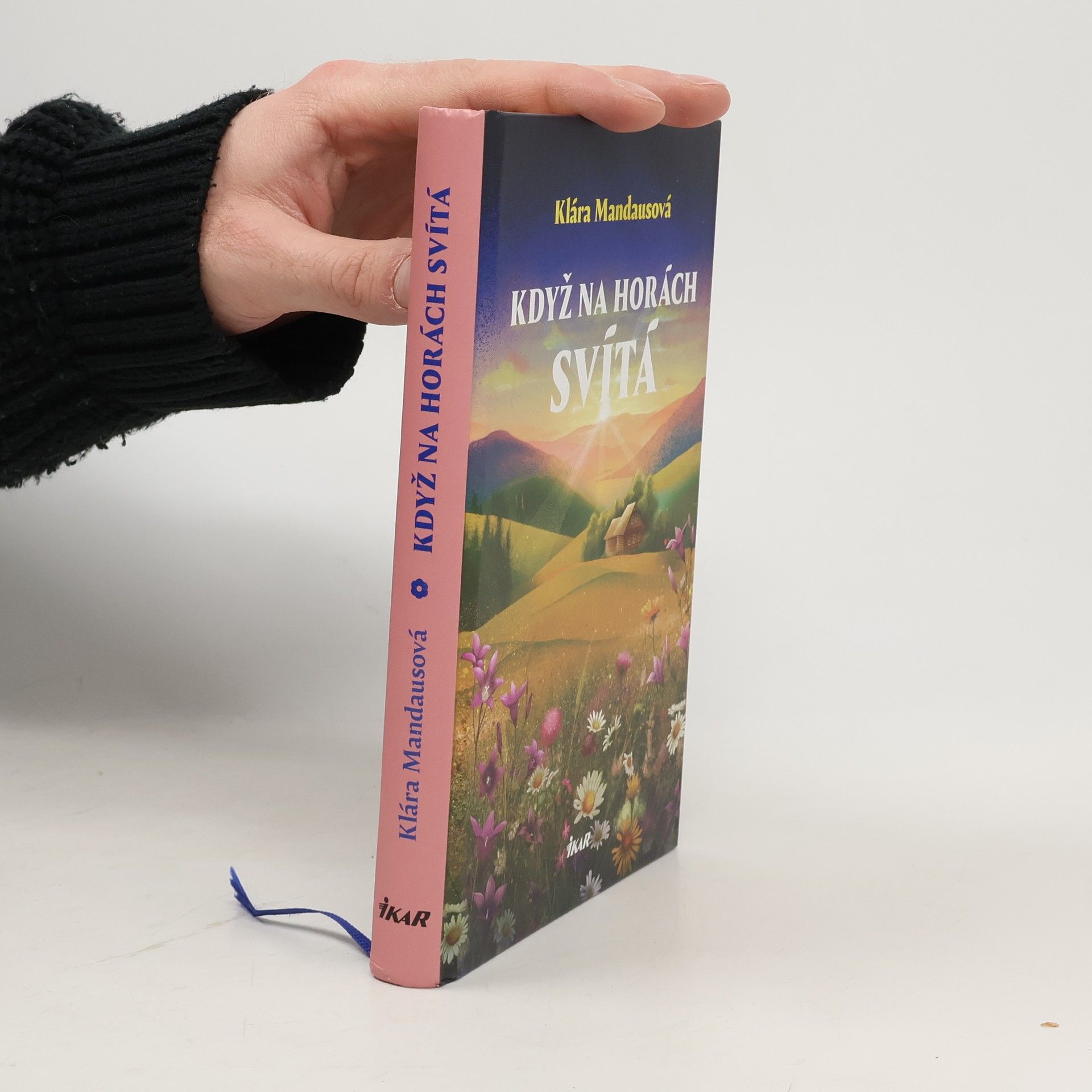 Když na horách svítá