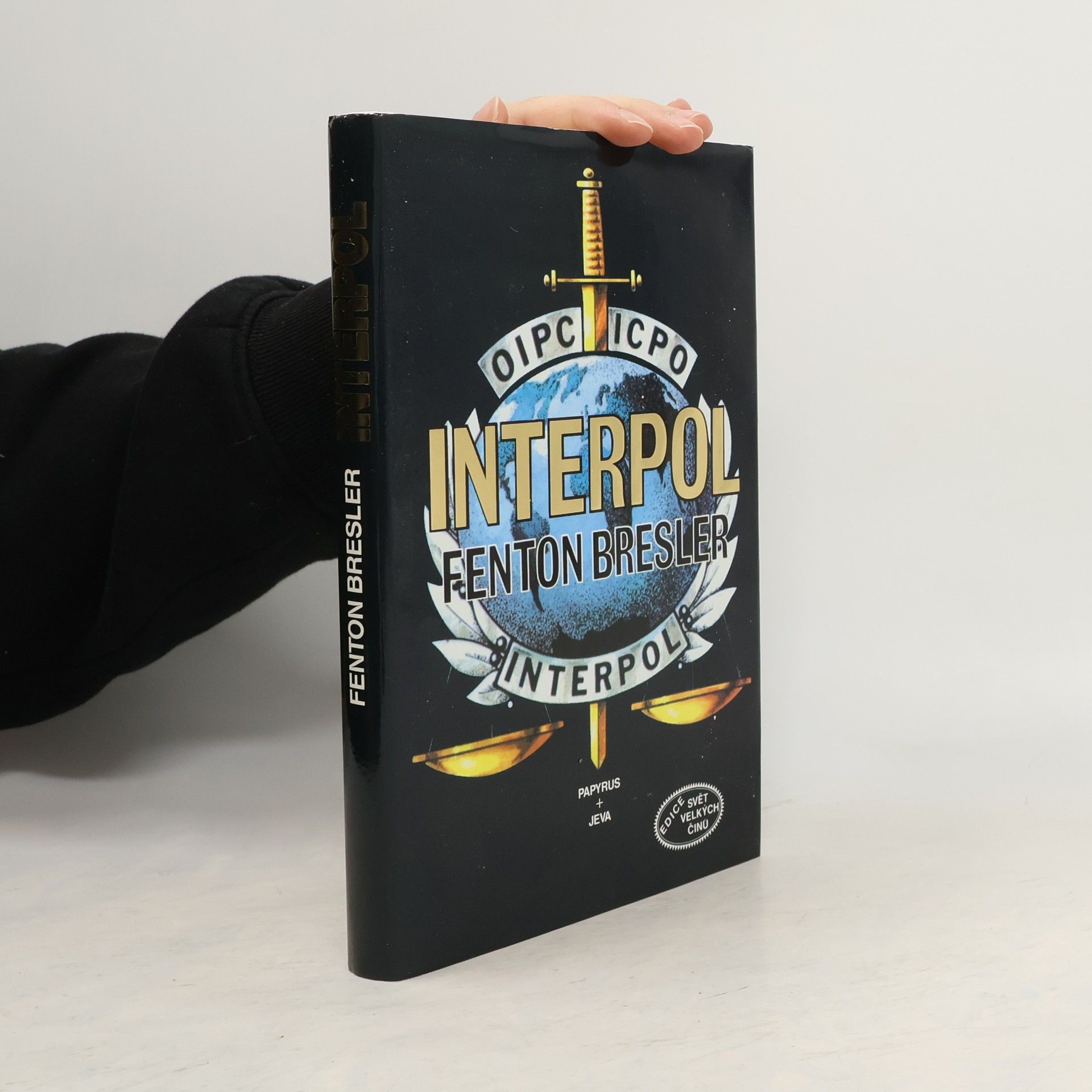 Fenton Bresler Interpol