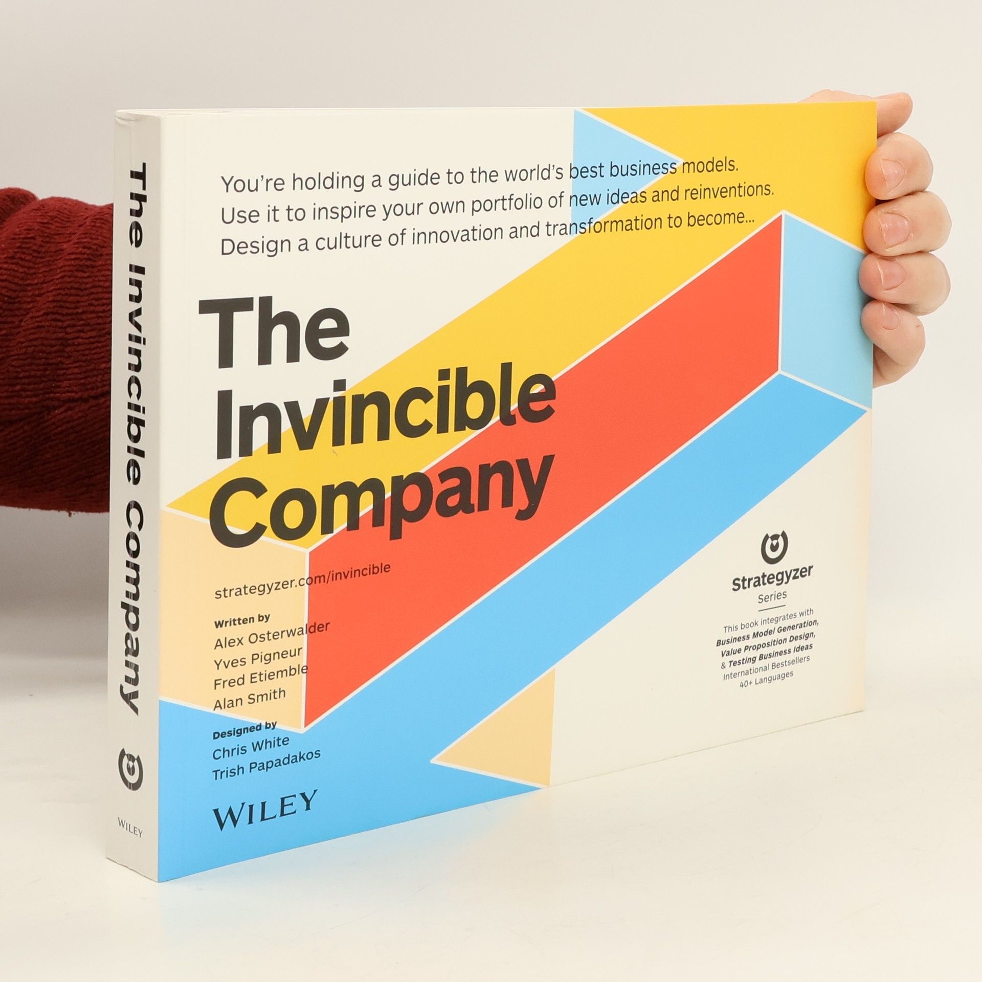 Kolektív autorov The Invincible Company