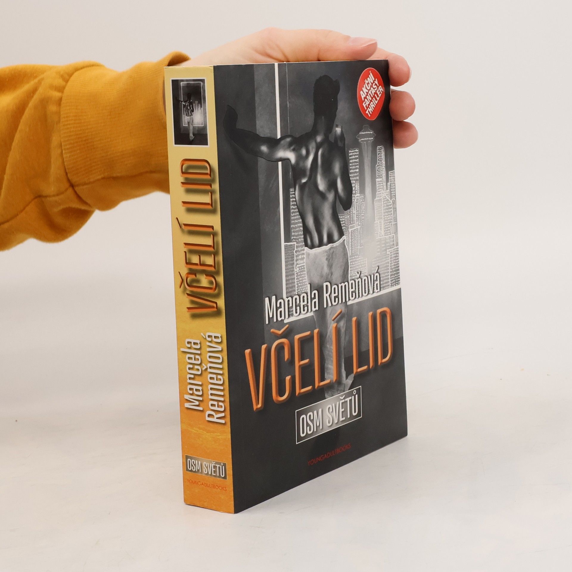 Marcela Remeňová Včelí lid