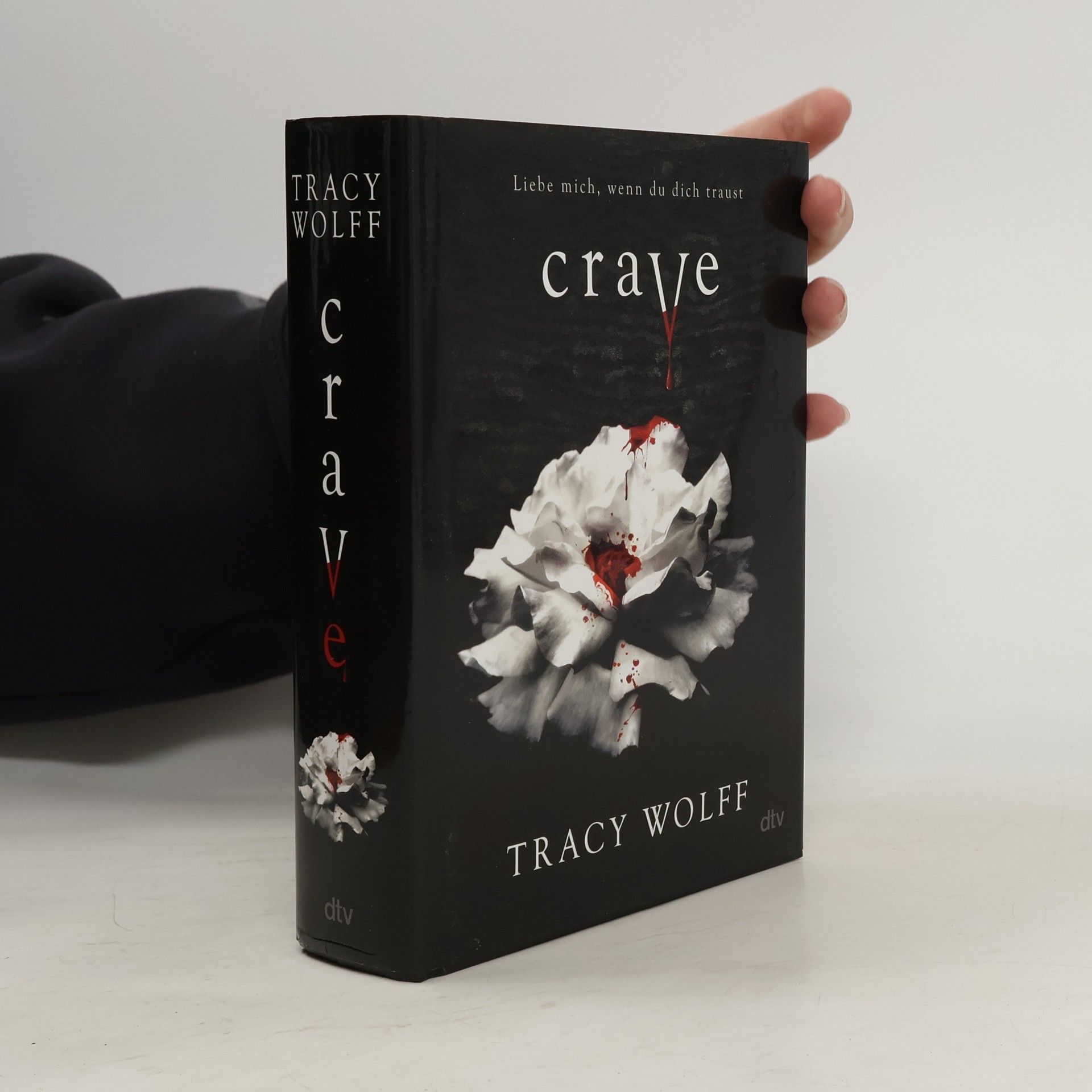 Tracy Wolff Crave