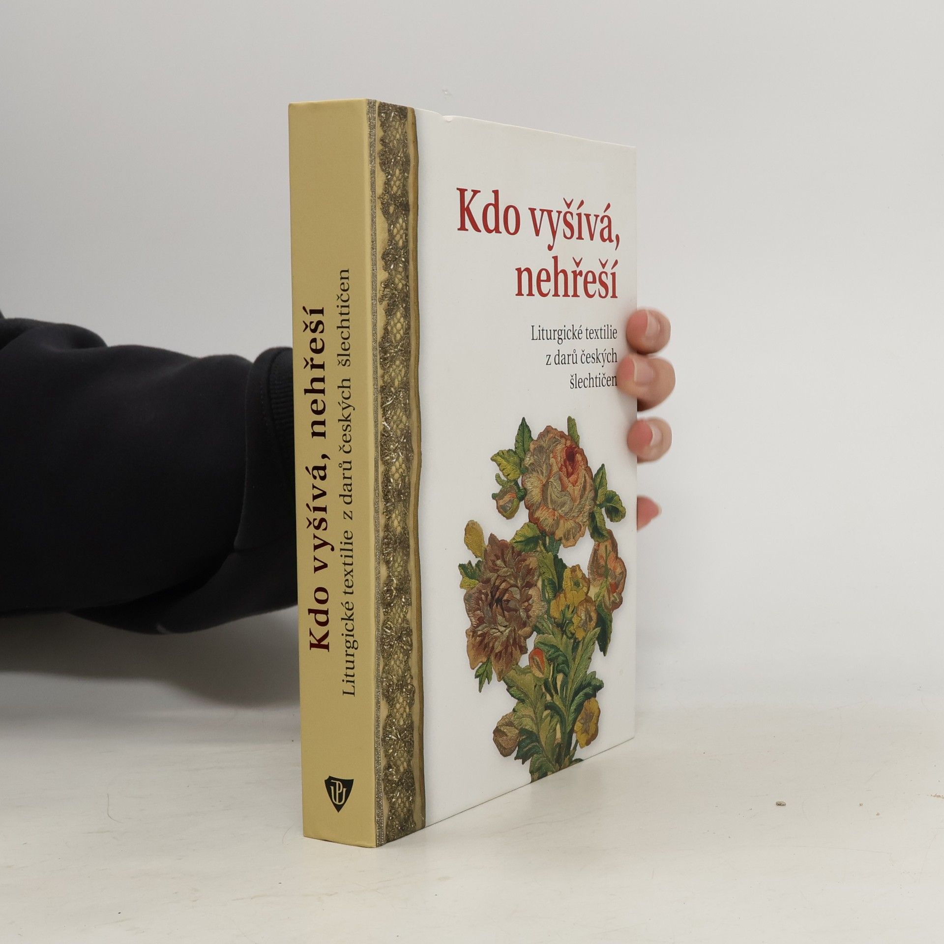 Alena Nachtmannová Kdo vyšívá, nehřeší