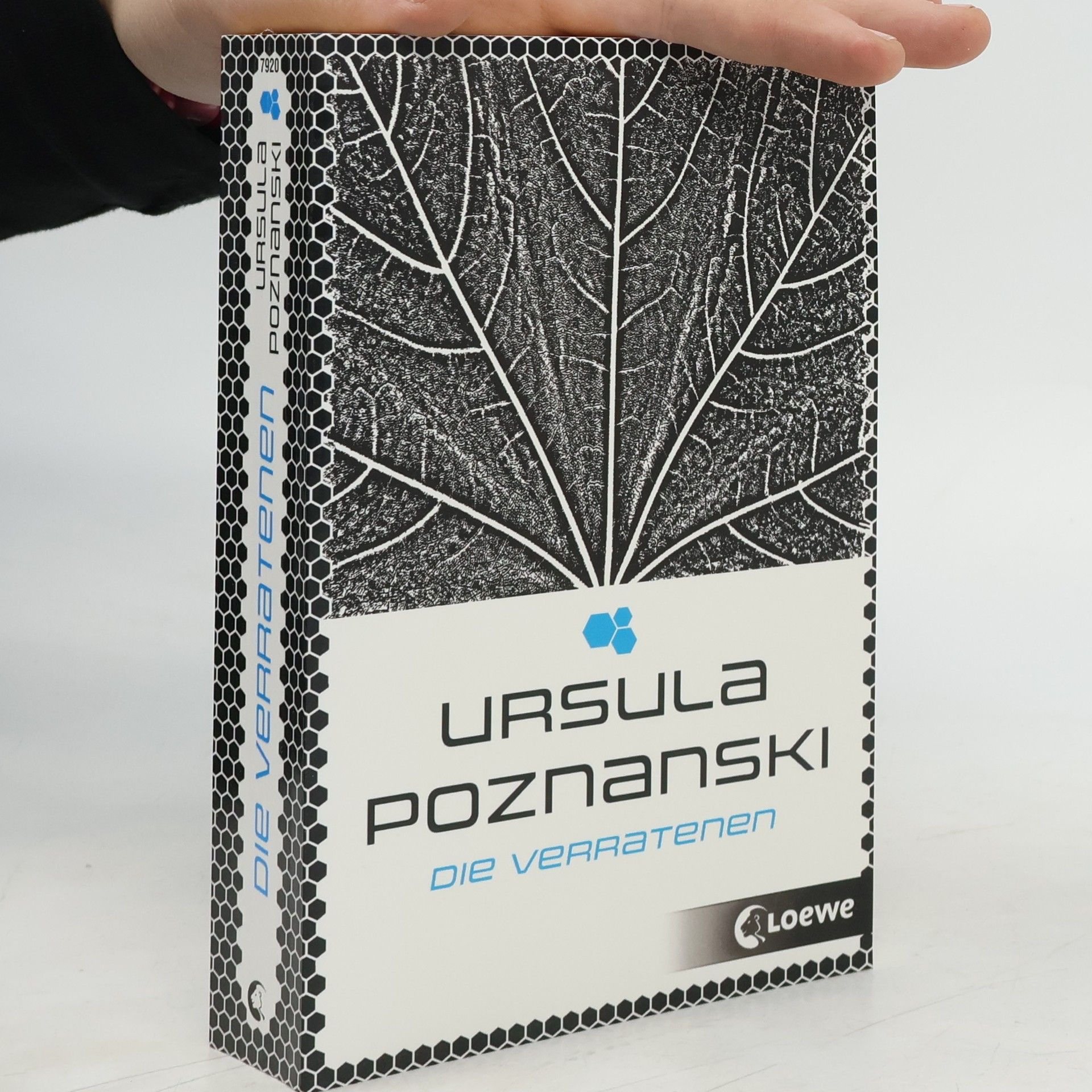 Ursula Poznanski Die Verratenen