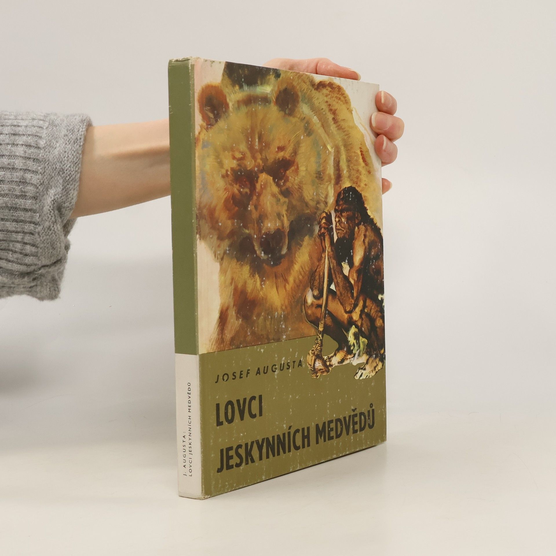 Zdeněk Burian Lovci jeskynních medvědů