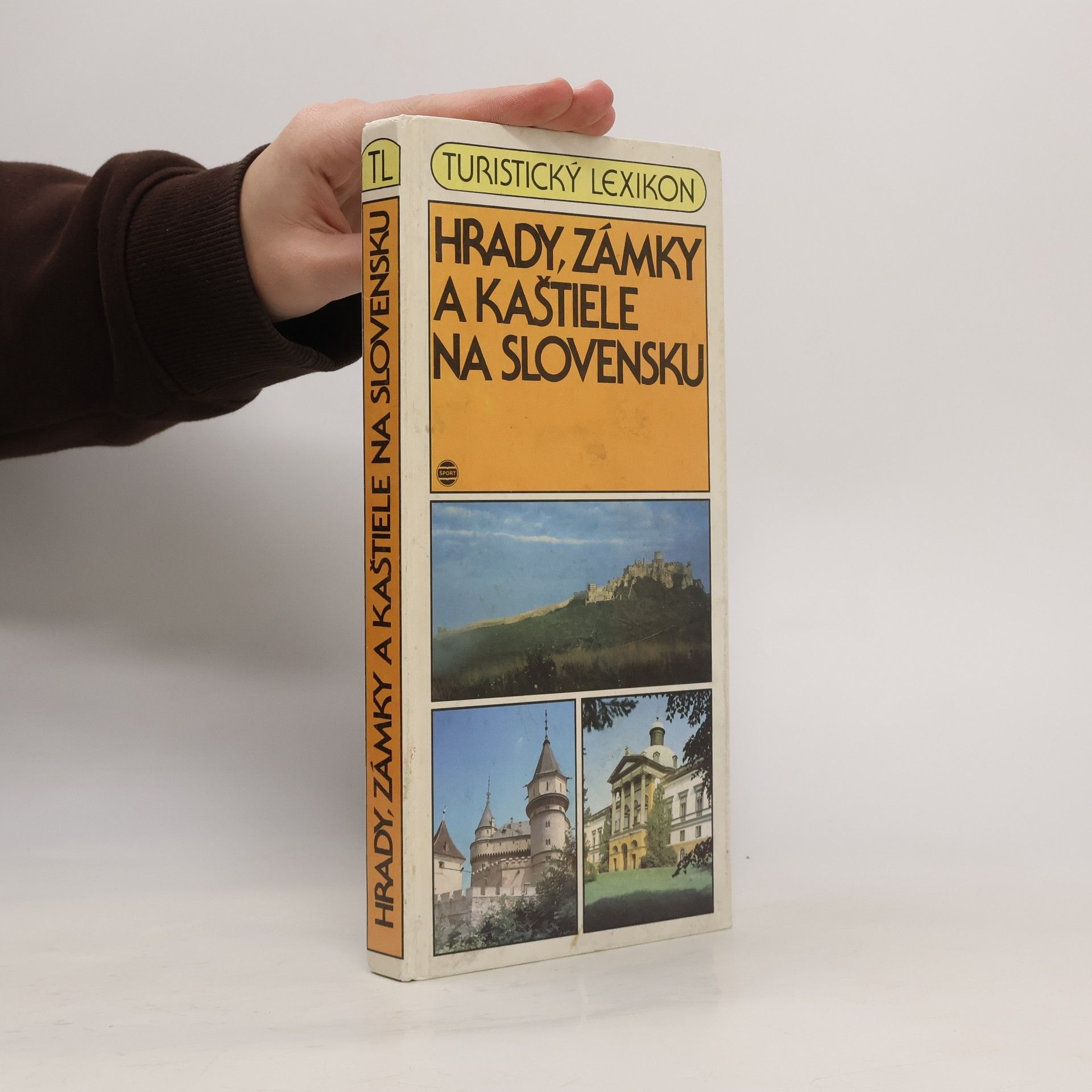 Eva Križanová Hrady, zámky a kaštiele na Slovensku