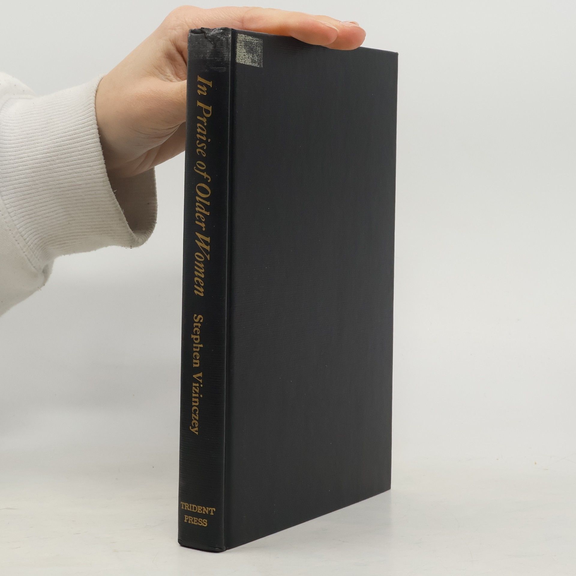 Collectif d'auteurs In Praise of Older Women