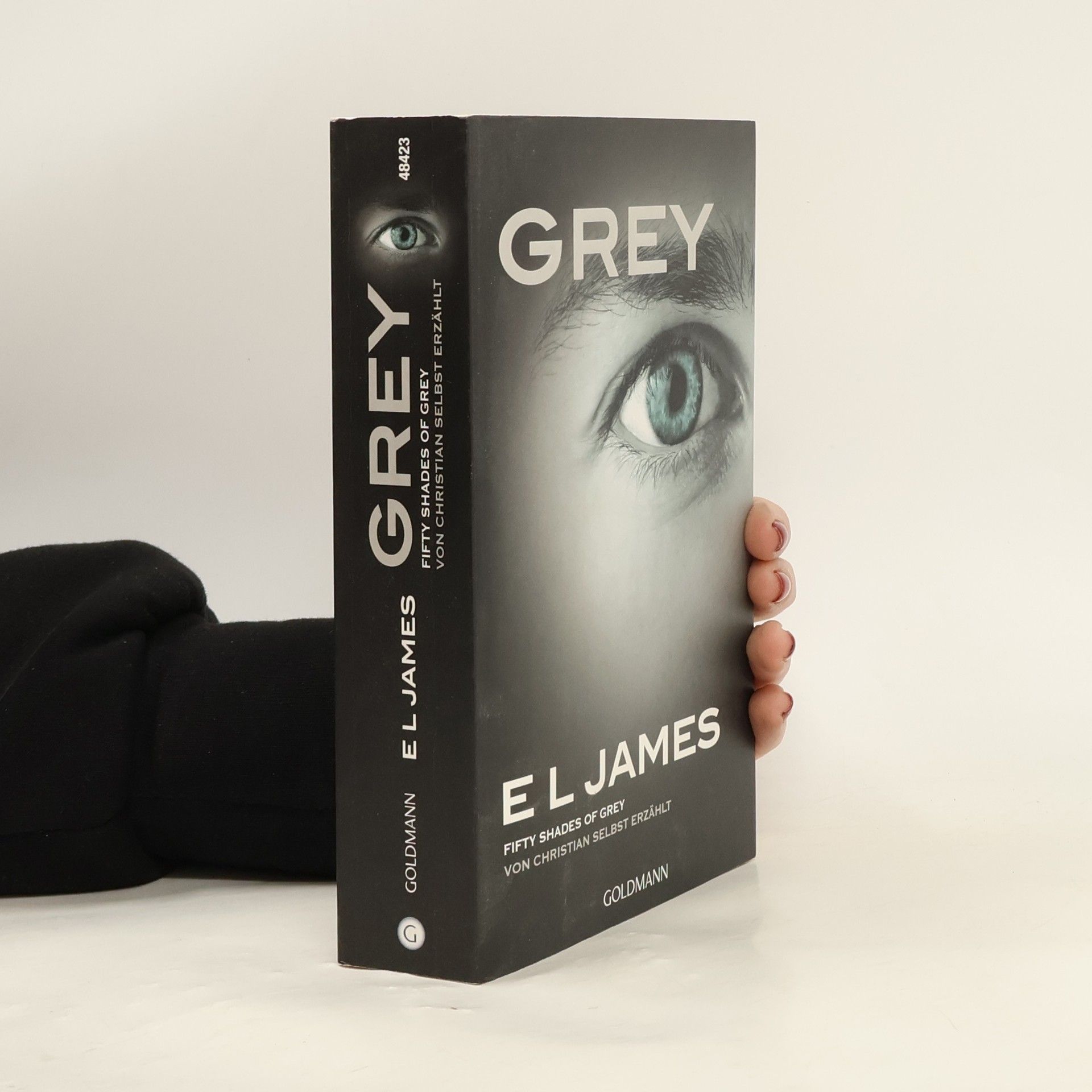 E. L. James Grey