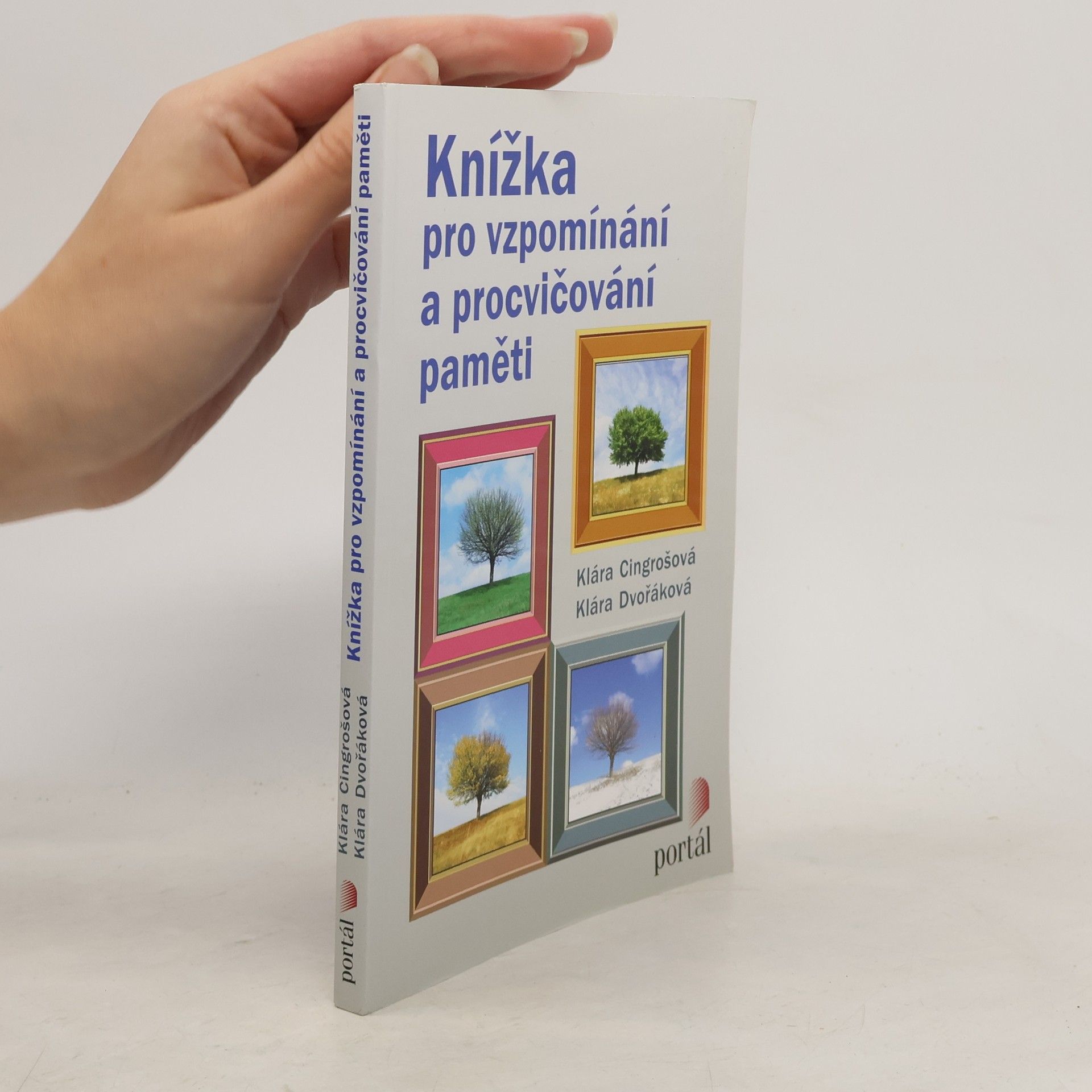 Knížka pro vzpomínání a procvičování paměti