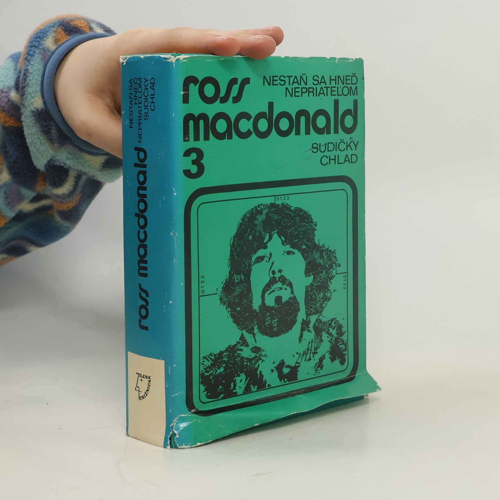 Ross Macdonald Lew Archer 3. Nestaň sa hneď nepriateľom. Sudičky. Chlad
