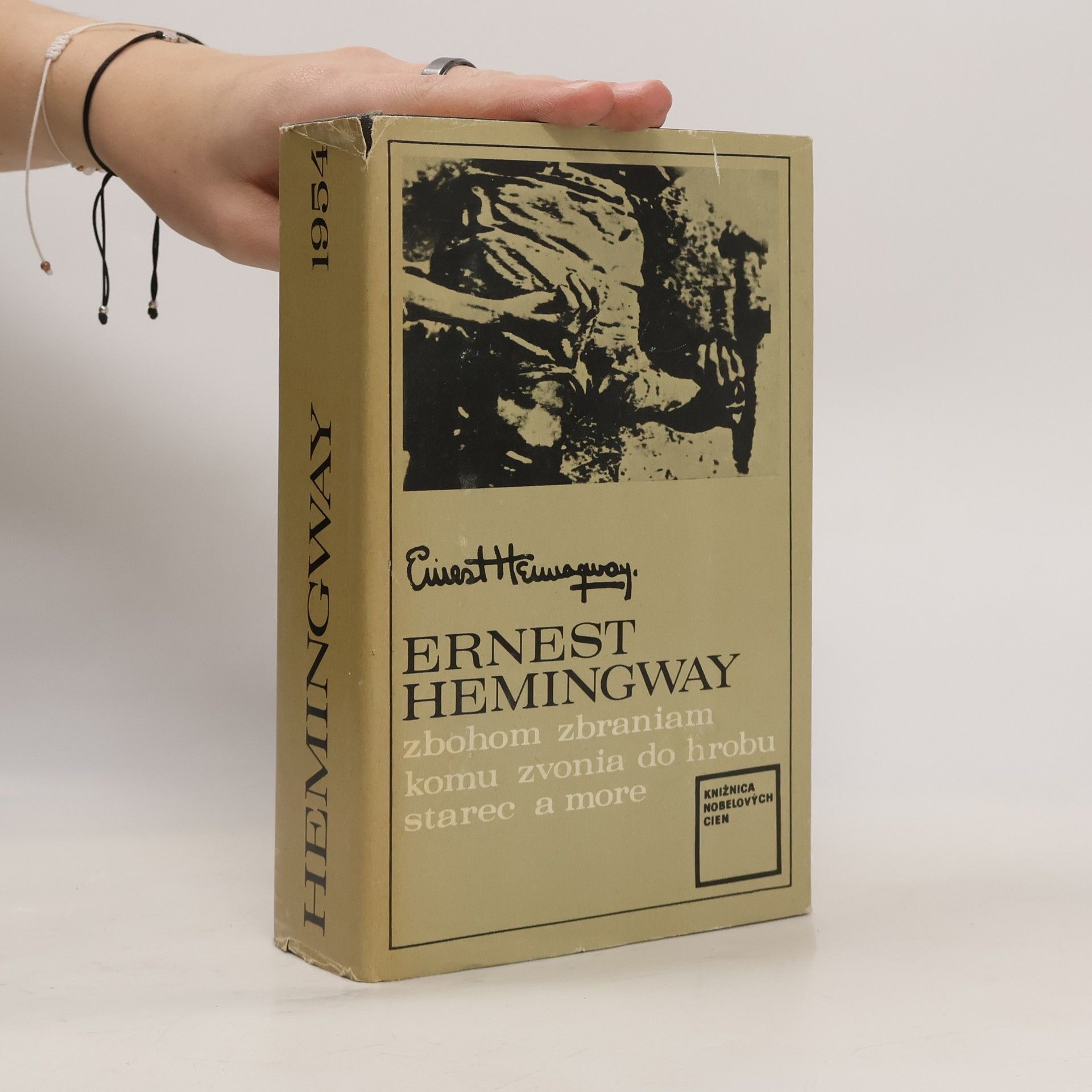 Zbohom zbraniam. Komu zvonia do hrobu. Starec a more