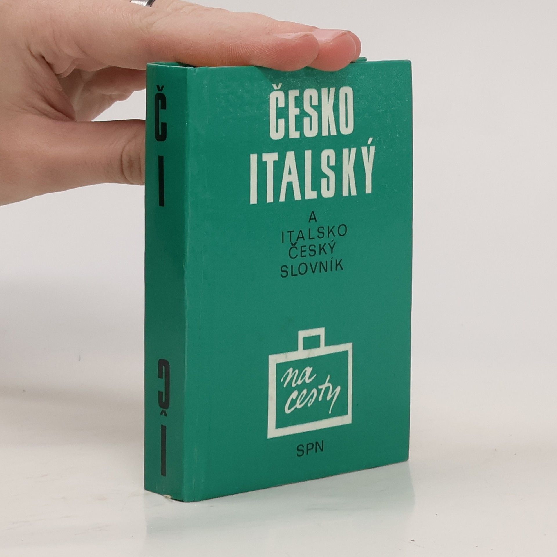 Hana Benešová Česko-italský a italsko-český slovník na cesty