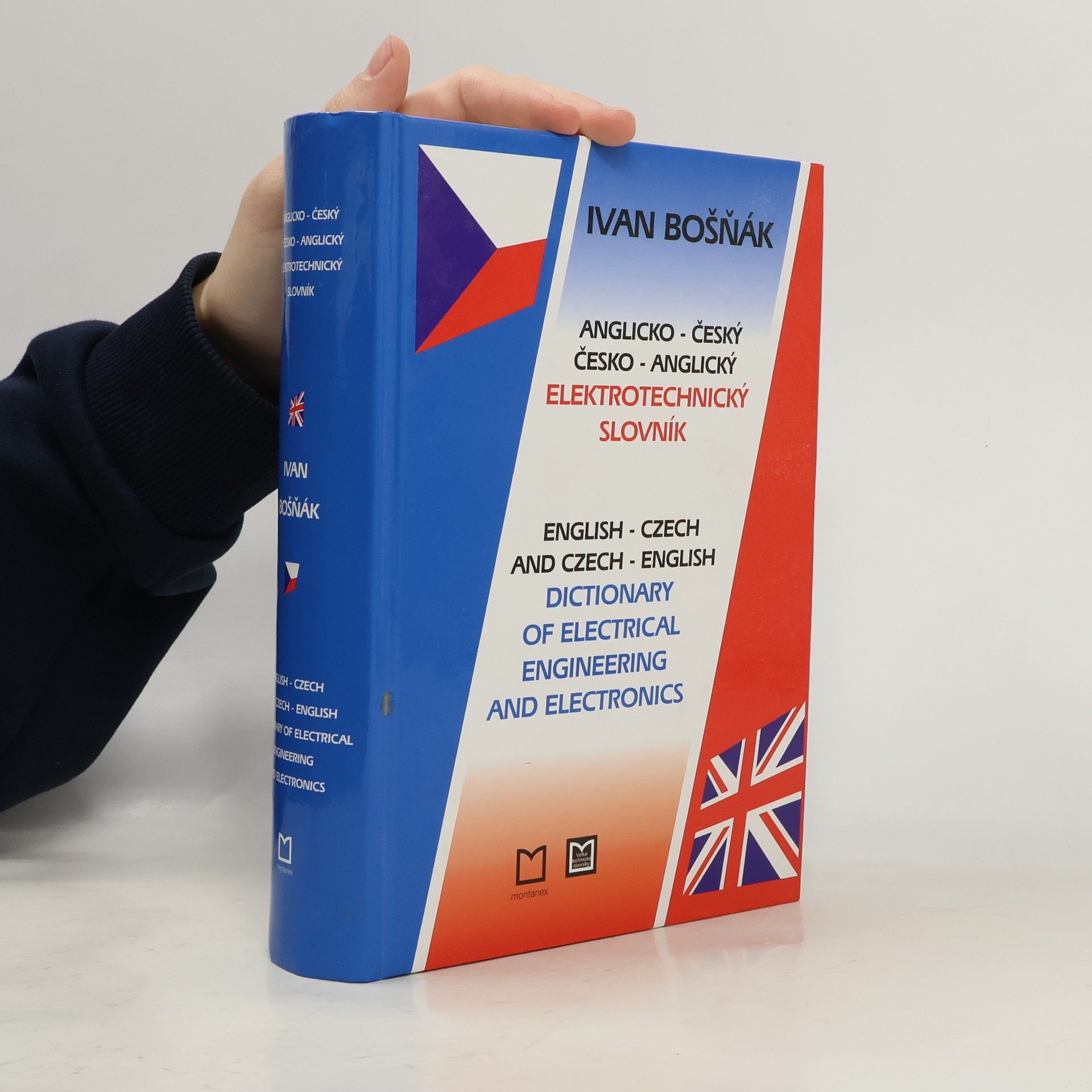 Anglicko-český a česko-anglický elektrotechnický slovník