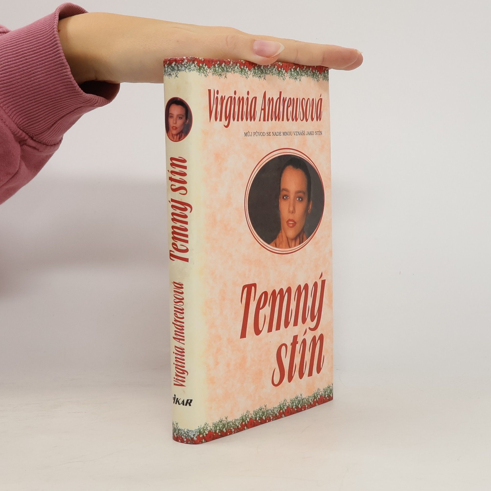 Virginia Cleo Andrews Temný stín