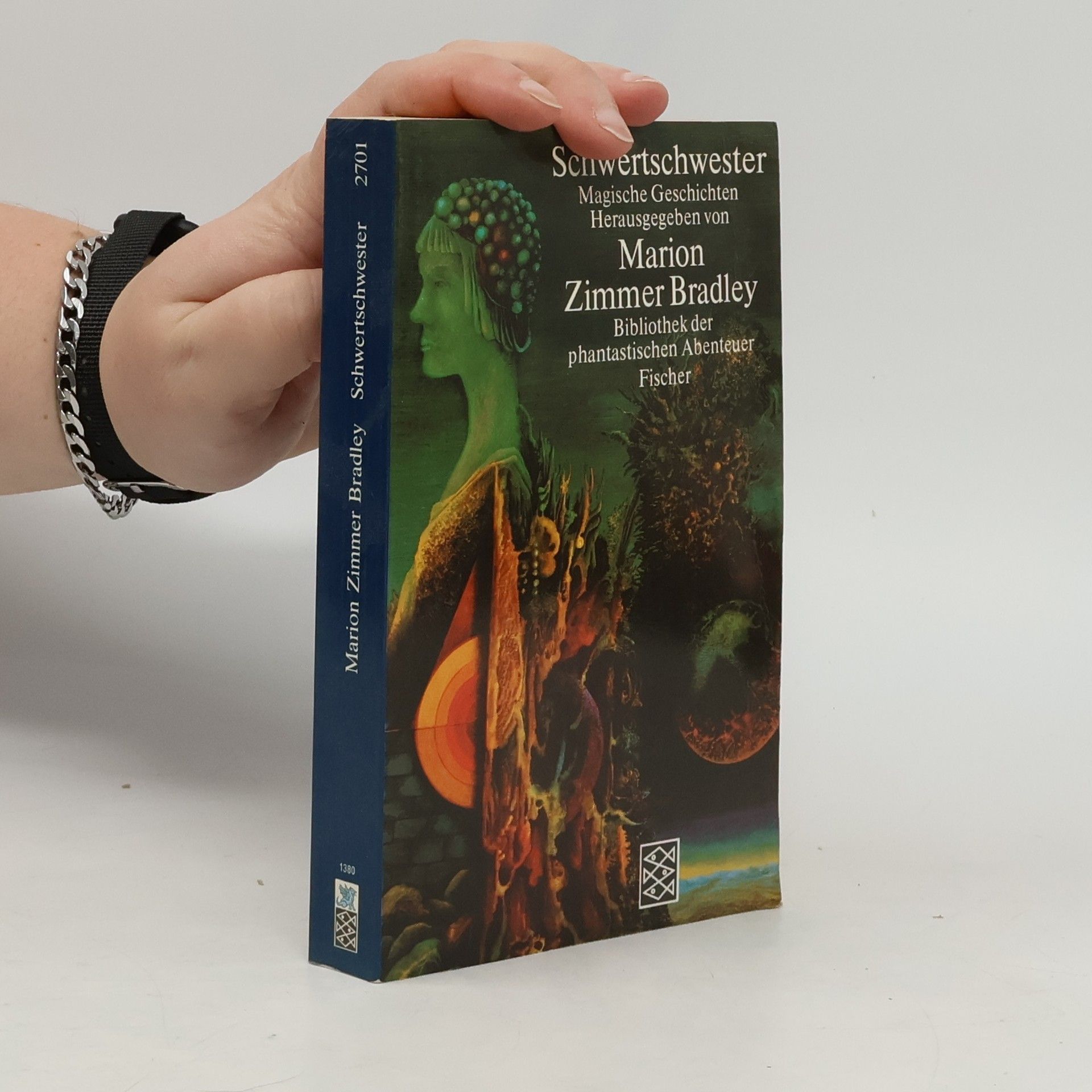 Marion Zimmer Bradley Schwertschwester. Magische Geschichten