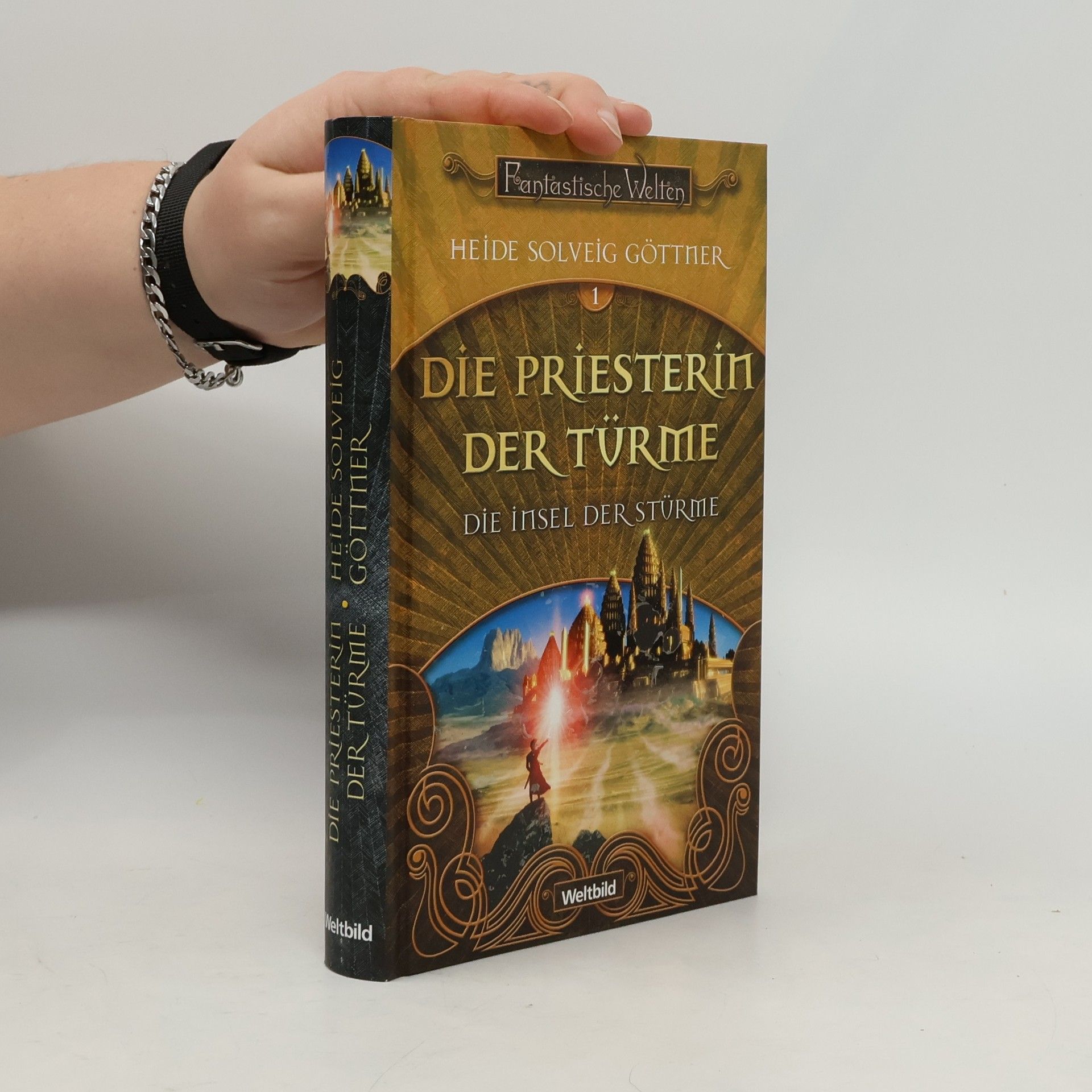 Die Priesterin der Türme 1