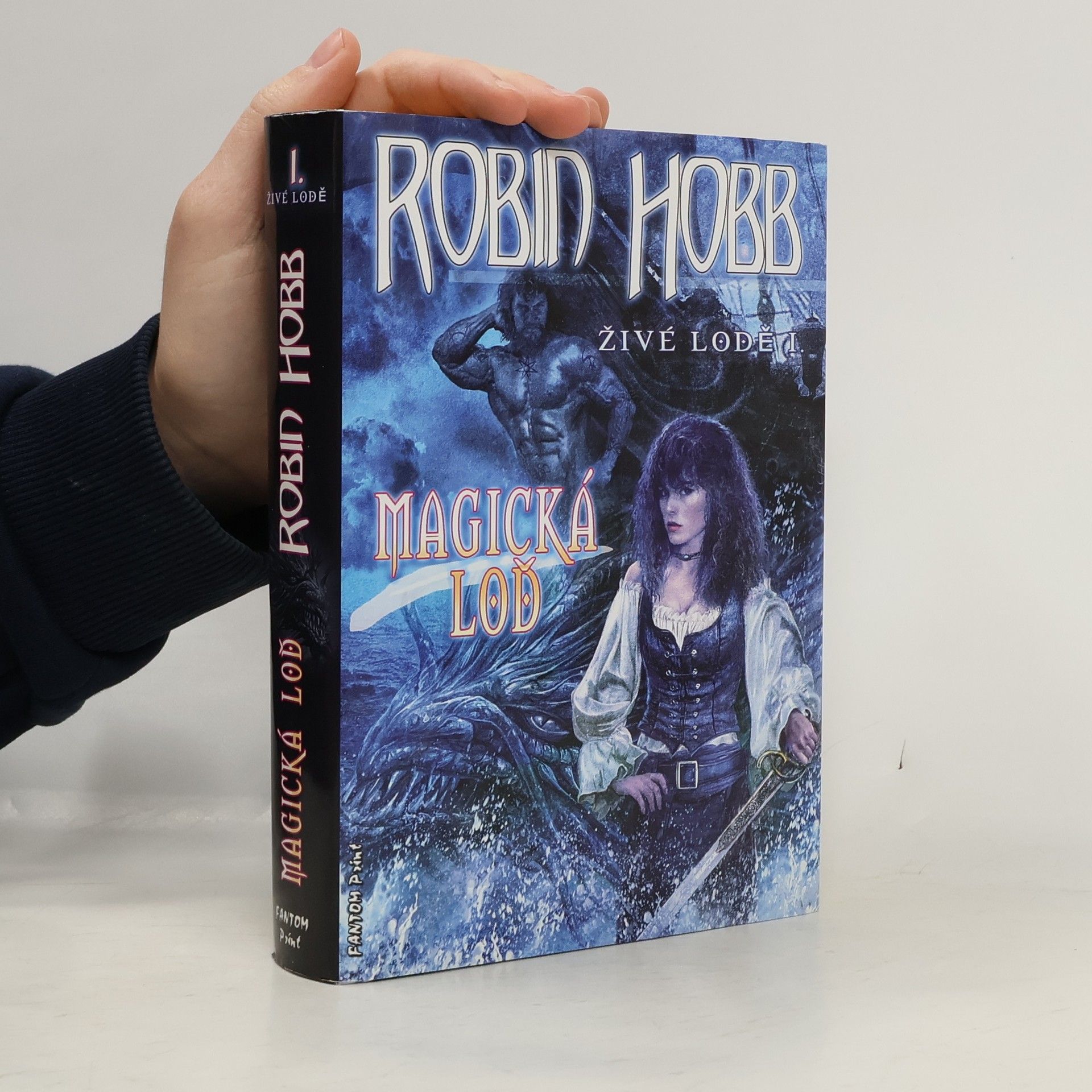 Robin Hobb Magická loď. Živé lodě I