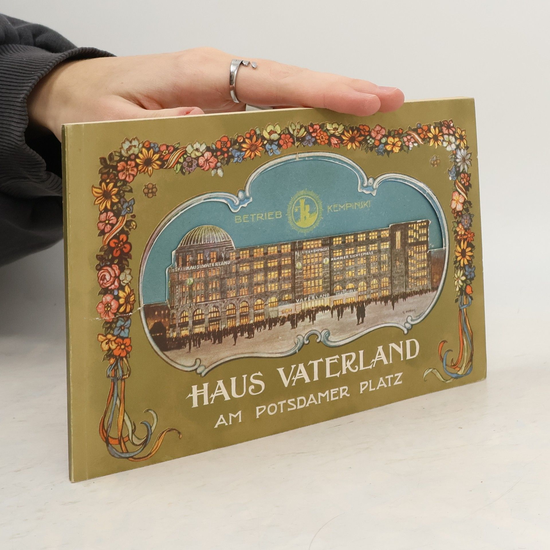 AA.VV. Haus Vaterland am Potsdamer Platz