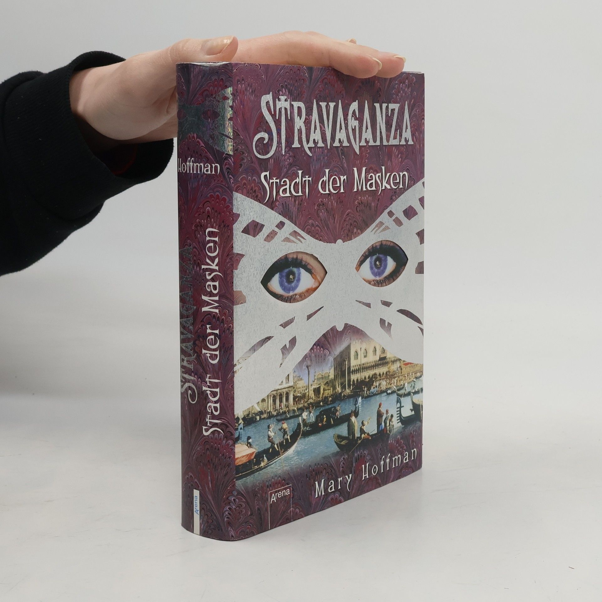 Mary Hoffman Stravaganza