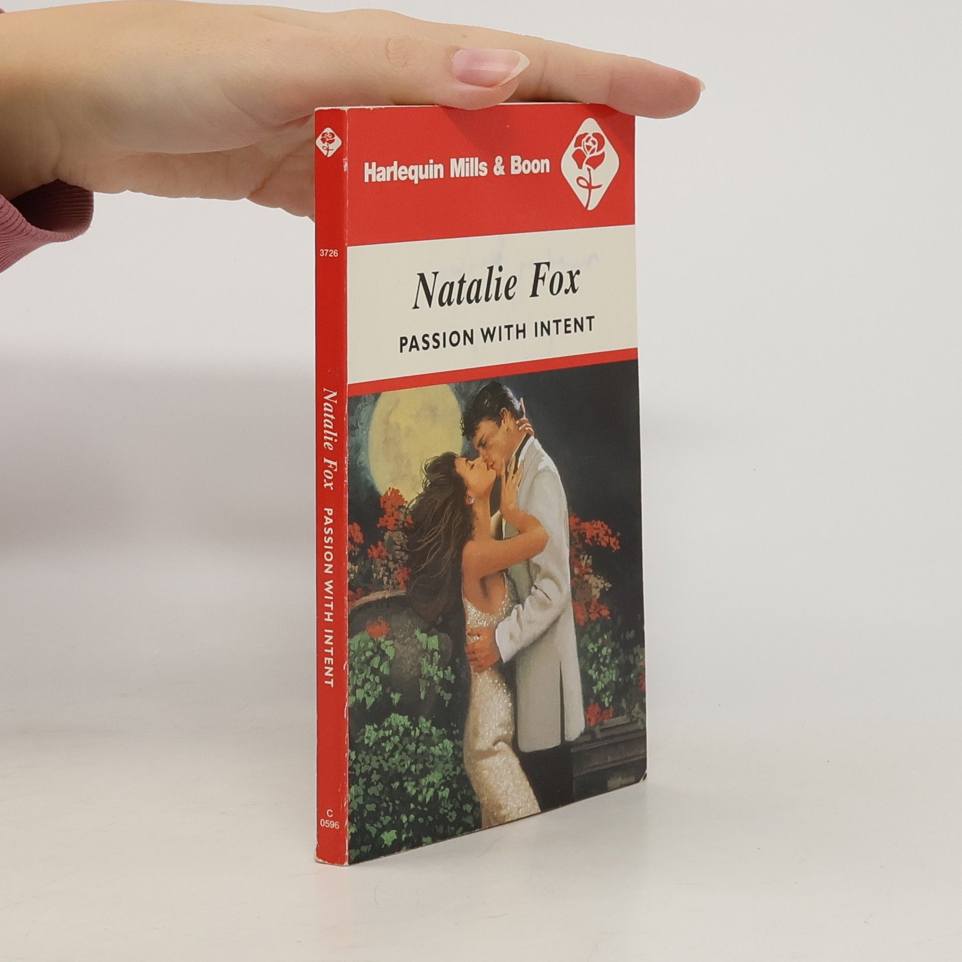 Harlequin Mills & Boon: Passion with Intent