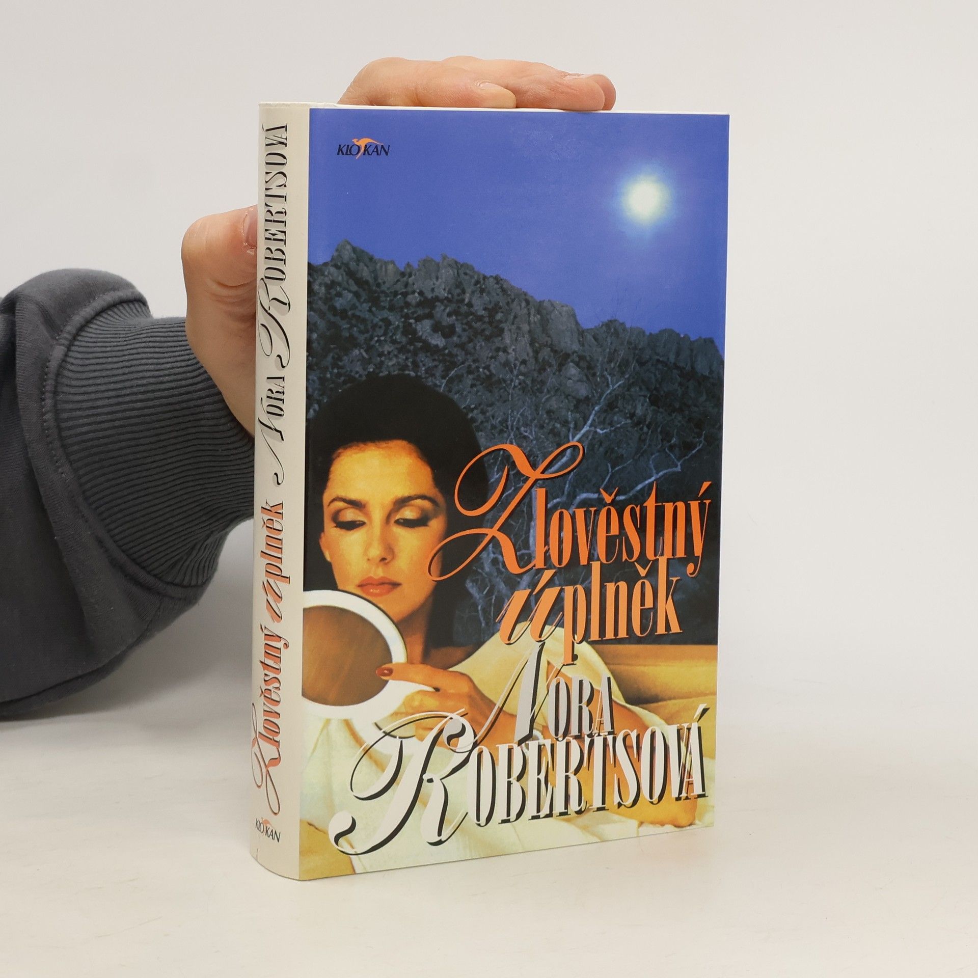 Nora Roberts Zlověstný úplněk