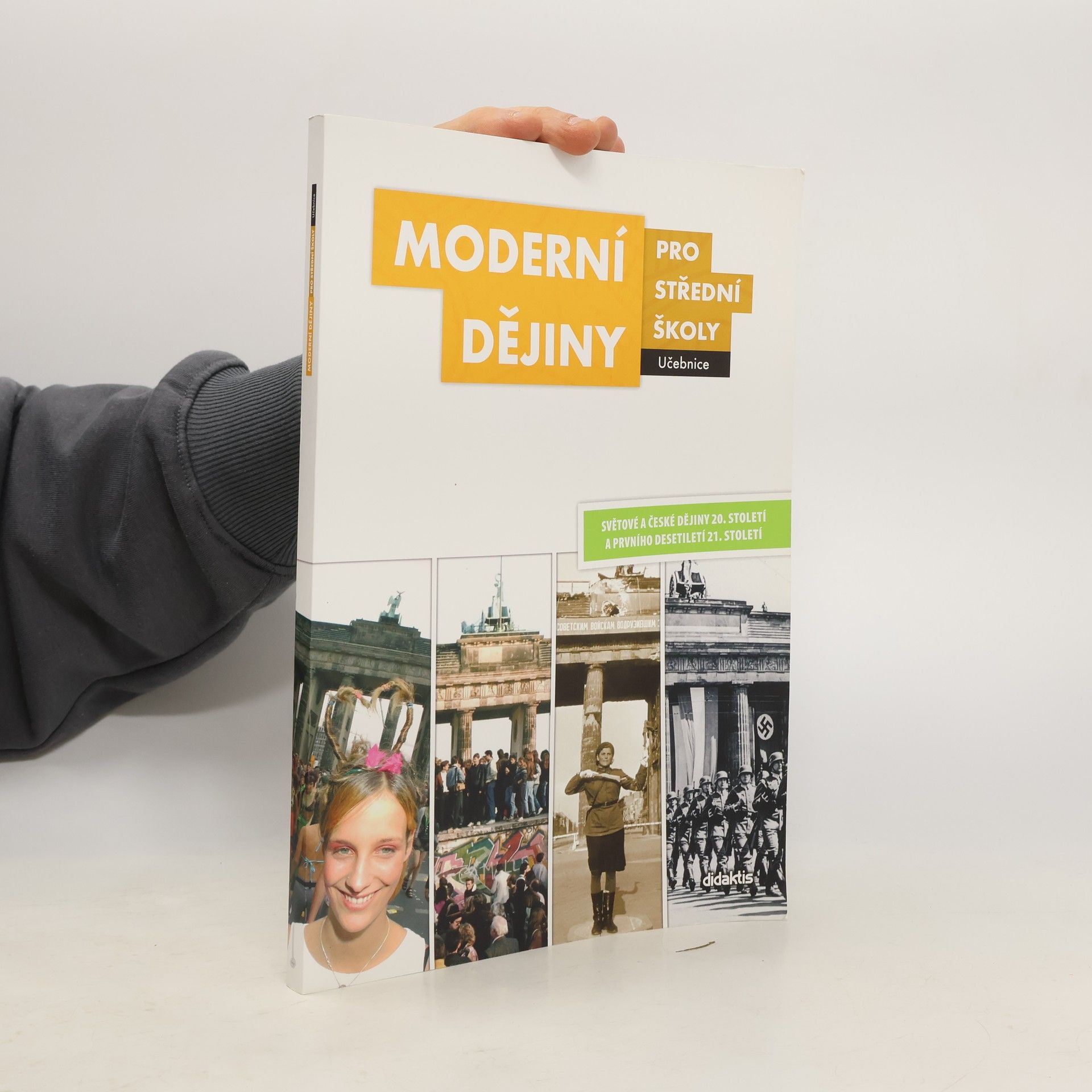 Jan Čurda Moderní dějiny pro střední školy: Světové a české dějiny 20. století a prvního desetiletí 21. století