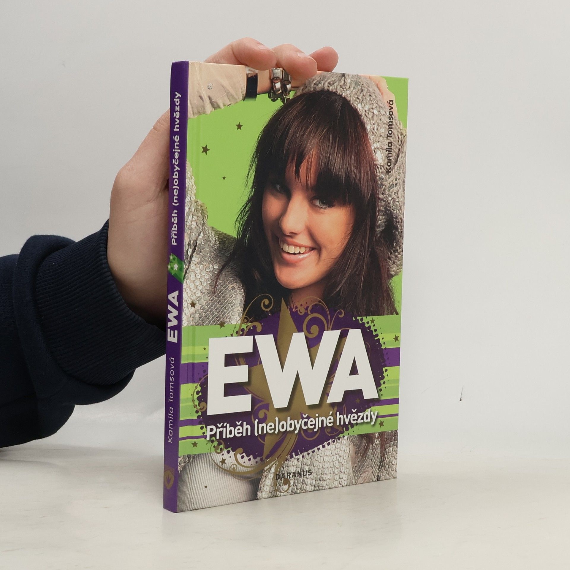 Ewa. Příběh (ne)obyčejné hvězdy