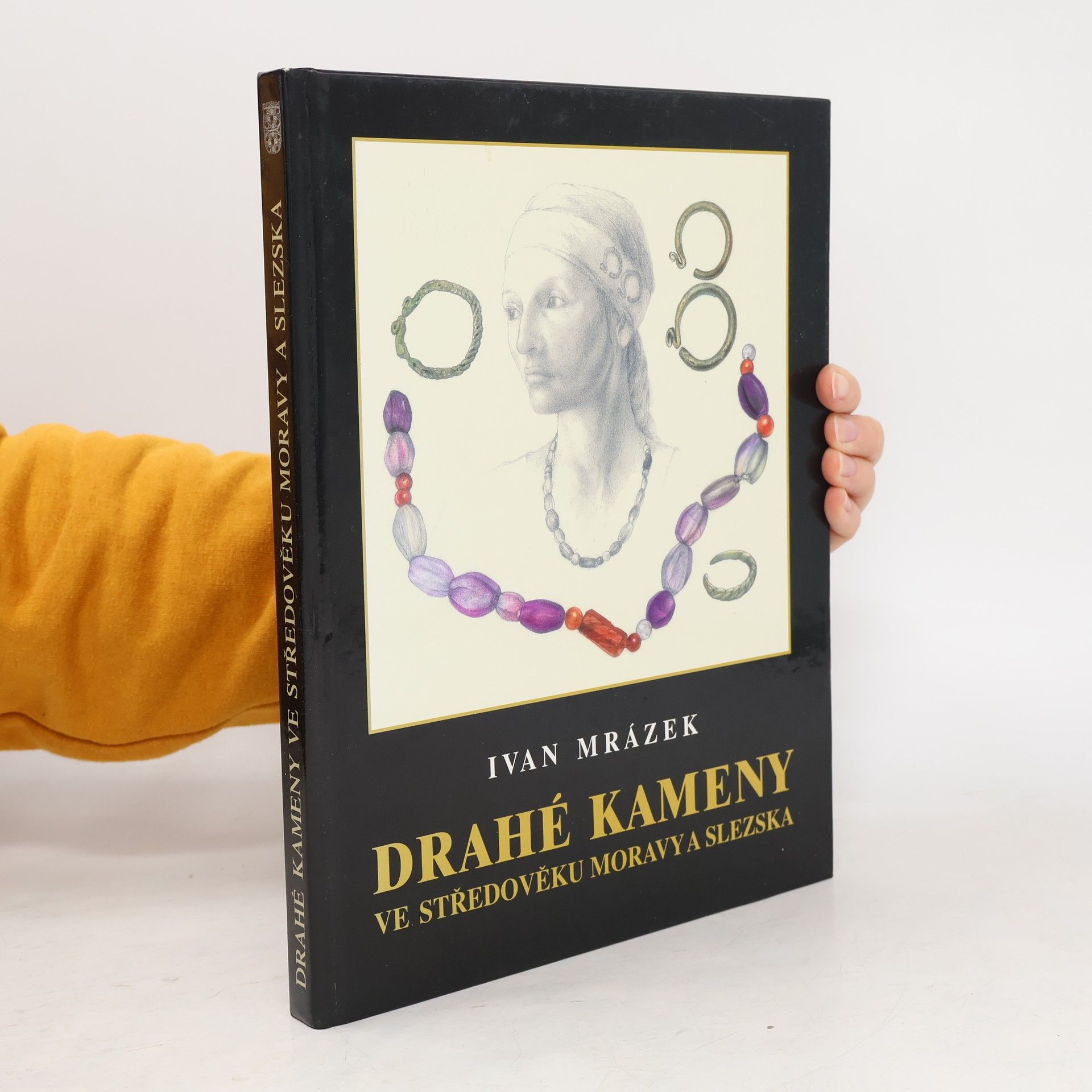 Drahé kameny ve středověku Moravy a Slezska