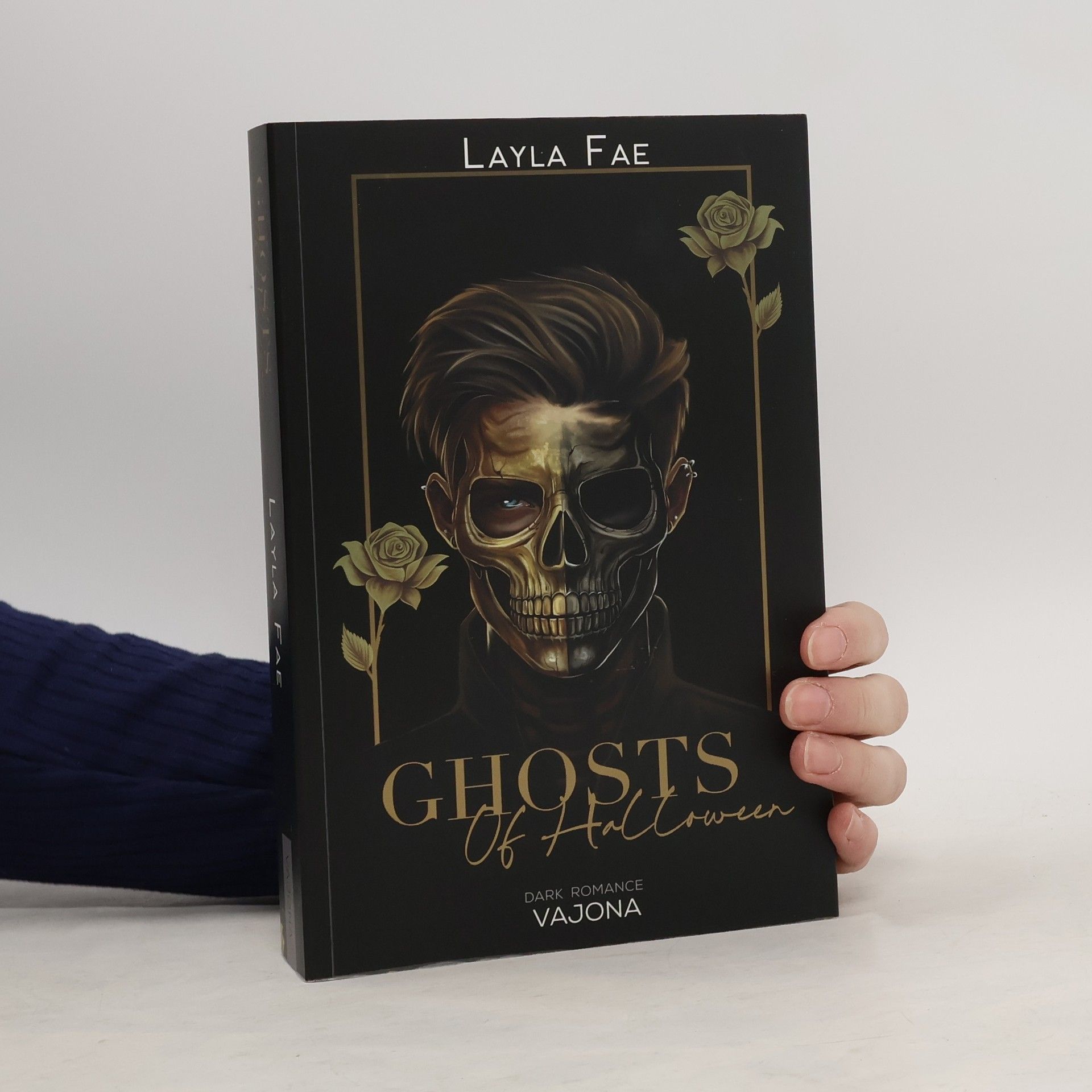 Layla Fae Ghosts of Halloween