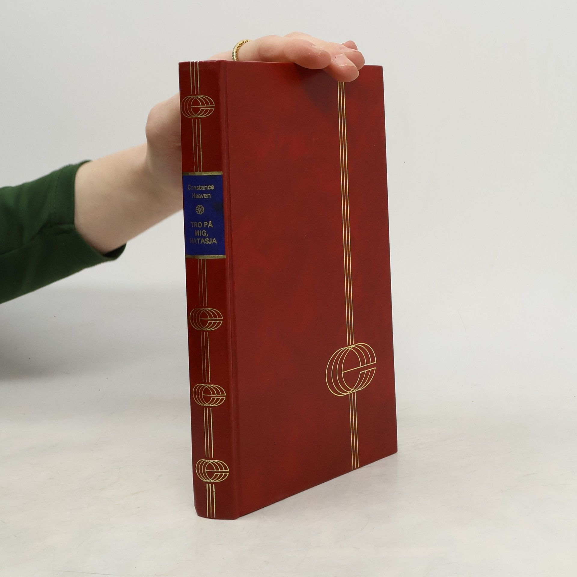 Constance Heaven Tro på mig, Natasja