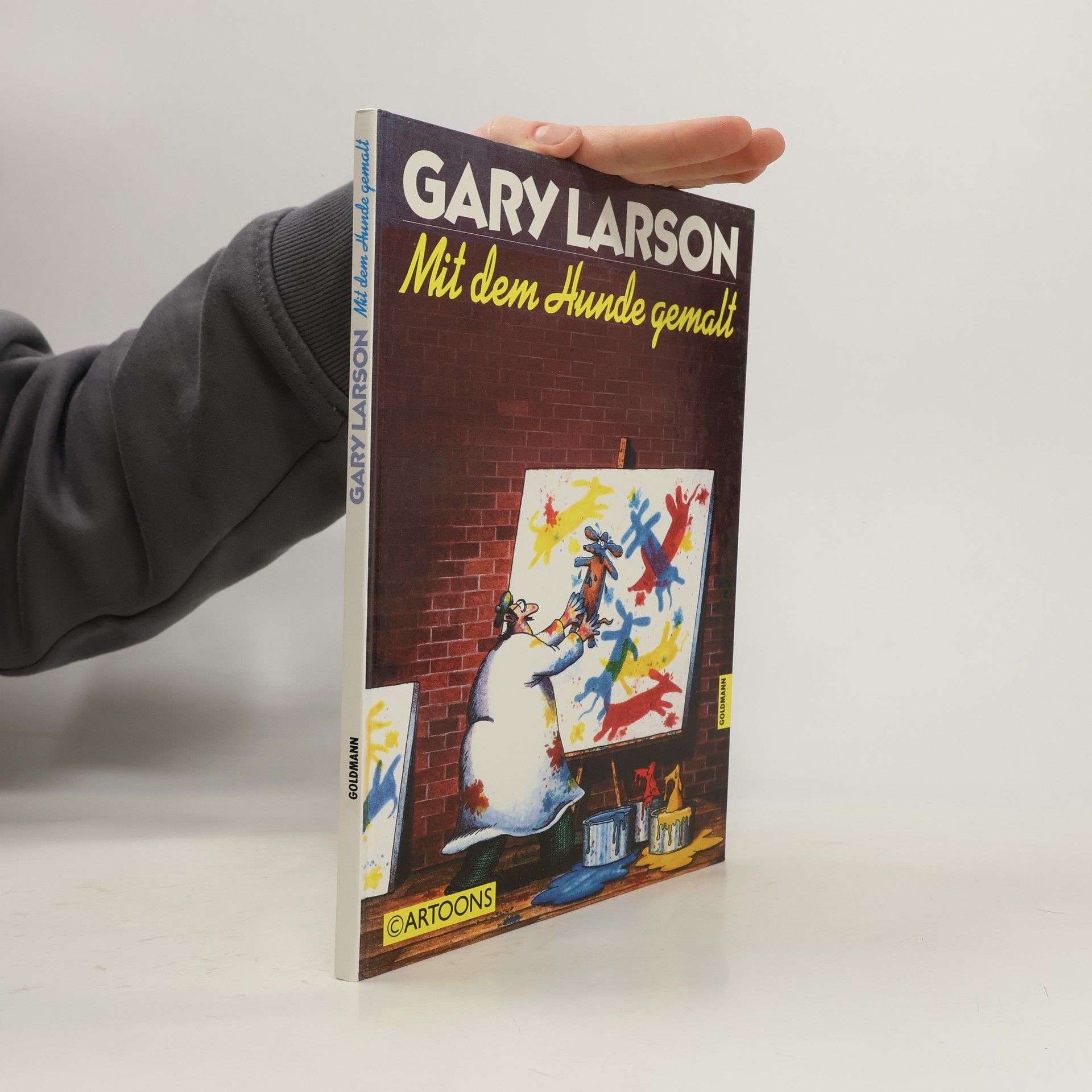 Gary Larson Mit dem Hunde gemalt