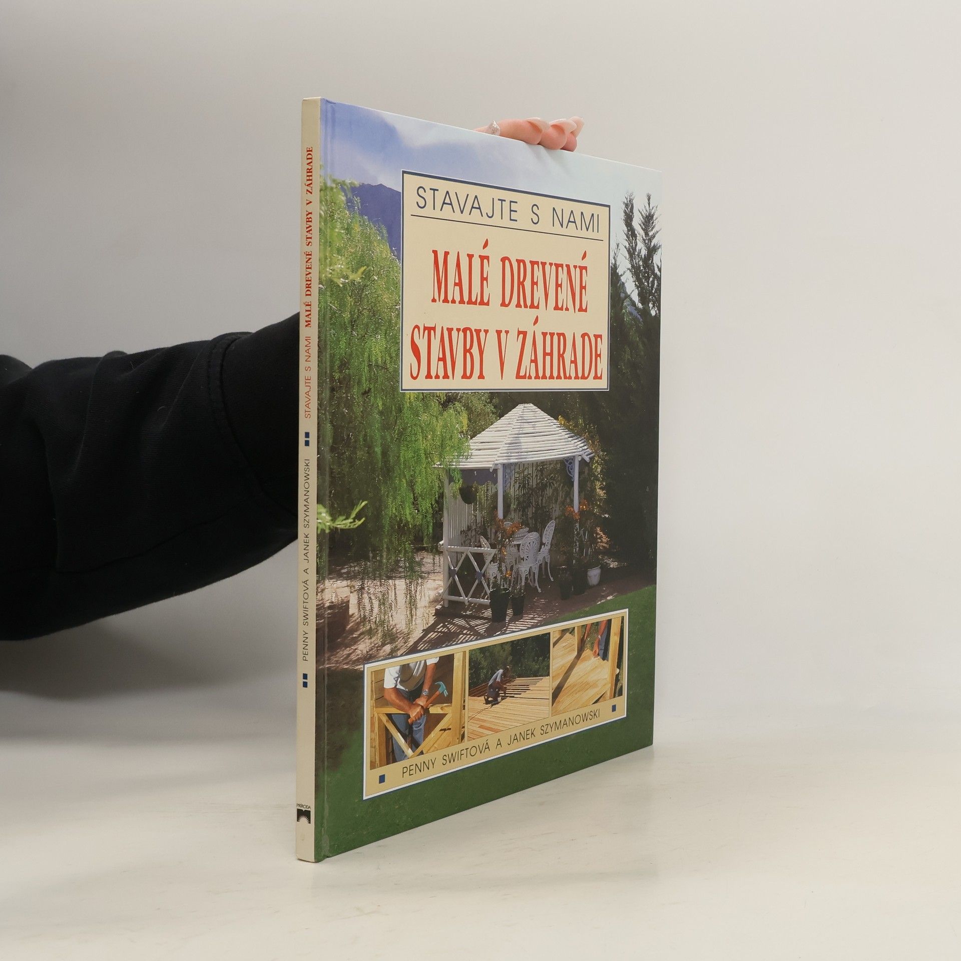 Malé drevené stavby v záhrade