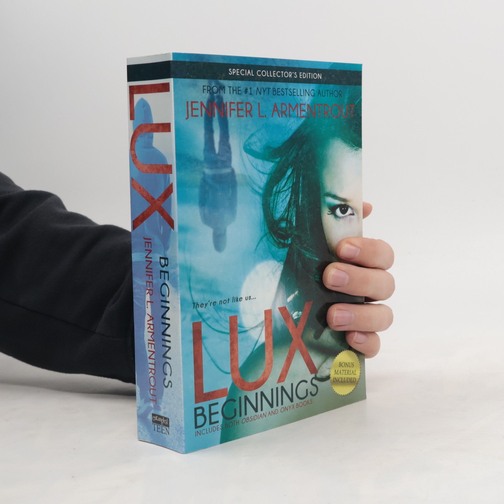 Jennifer L. Armentrout Lux beginnings