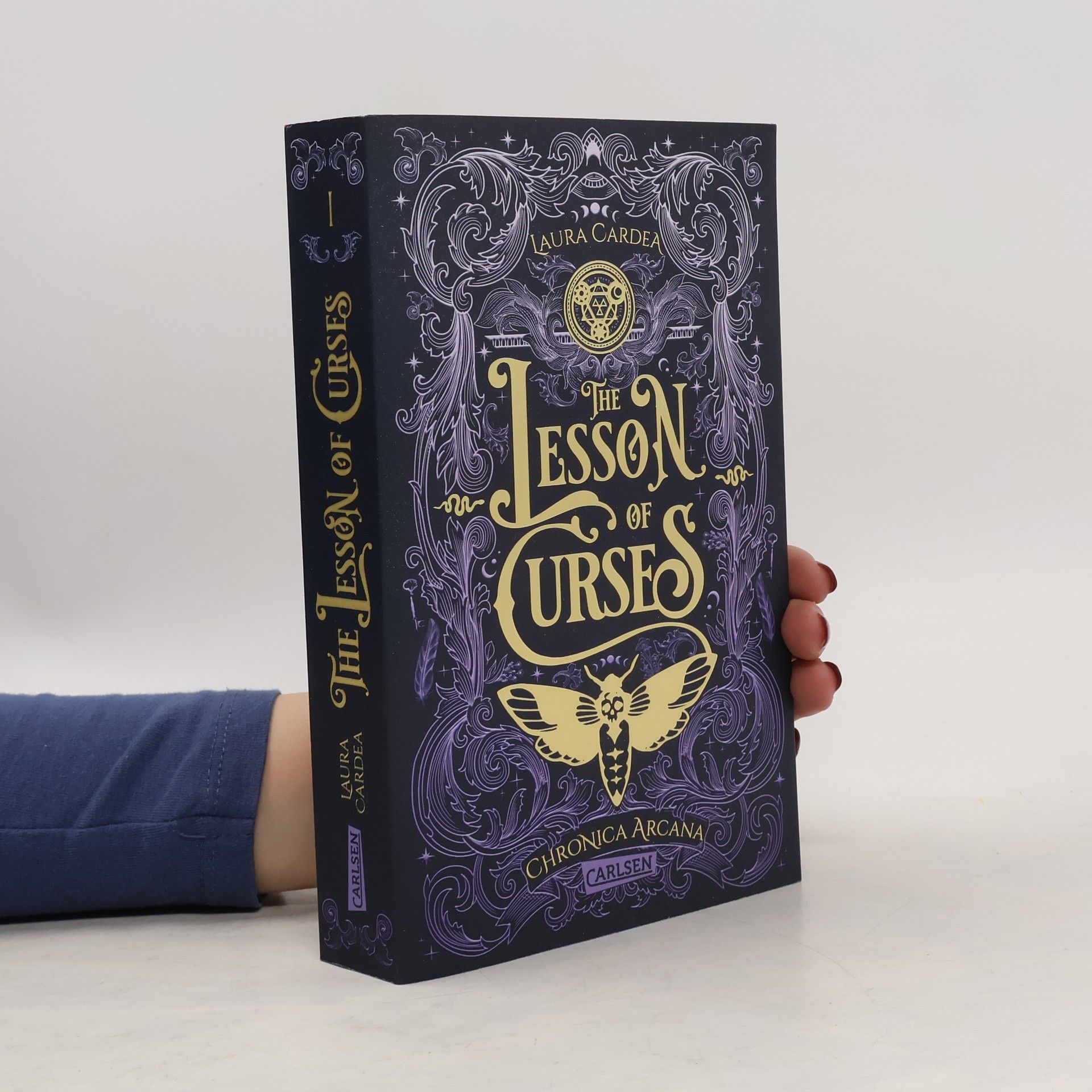 Laura Cardea The Lesson of Curses (Chronica Arcana 1)