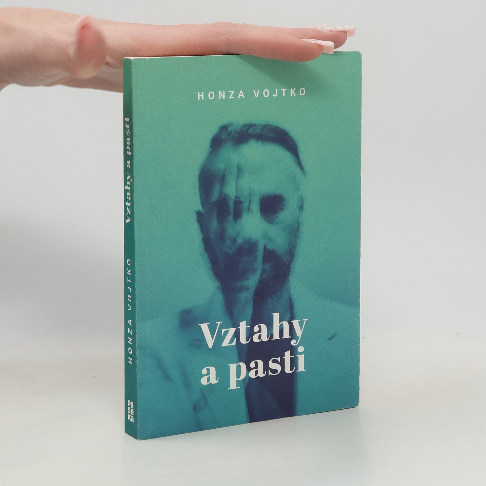 Ján Vojtko Vztahy a pasti