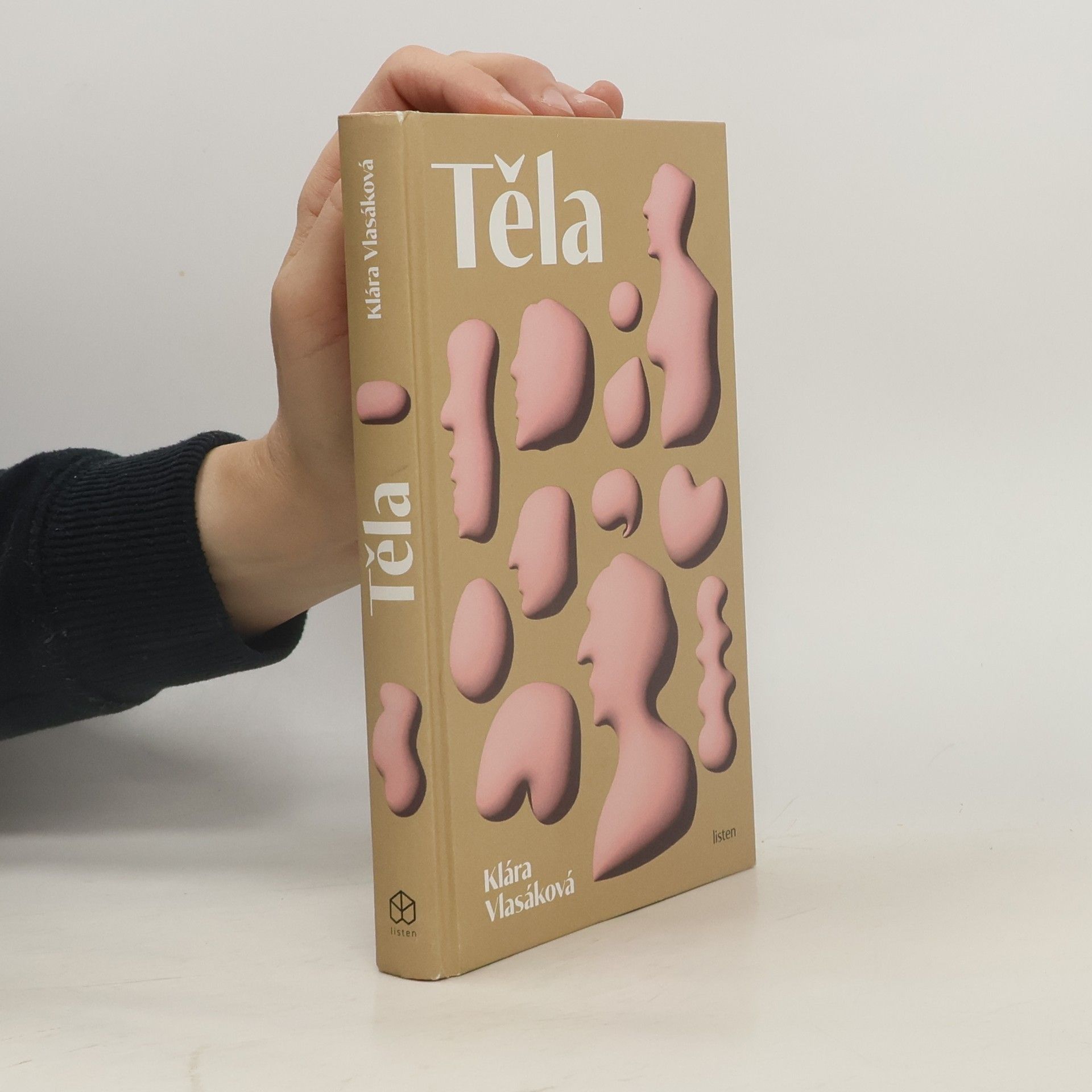 Klára Vlasáková Těla