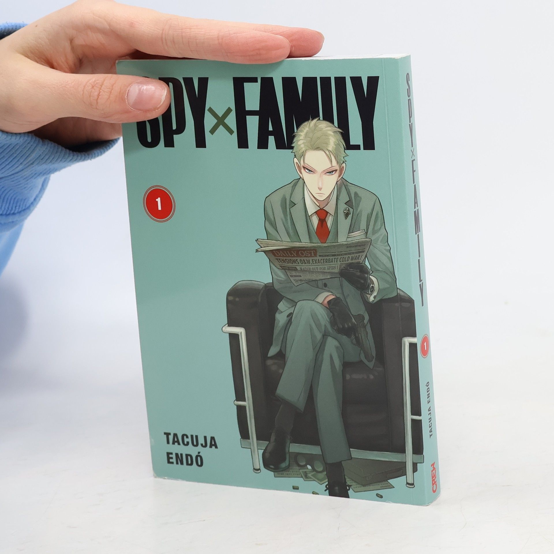 Tacuja Endó Spy x Family 1