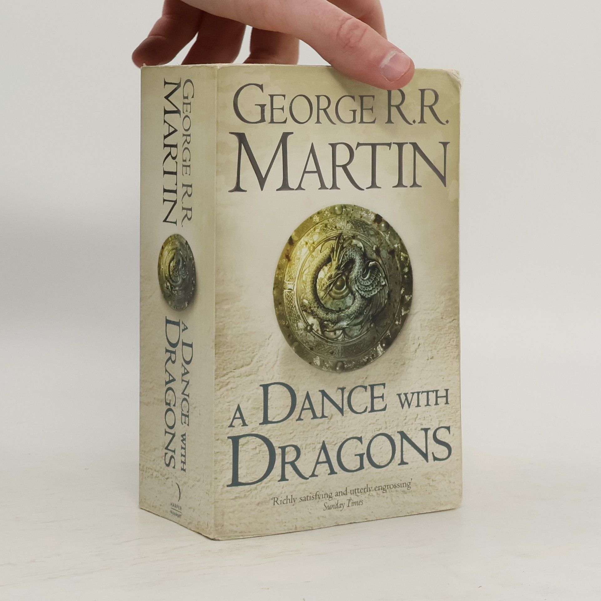 George R. R. Martin A dance with dragons