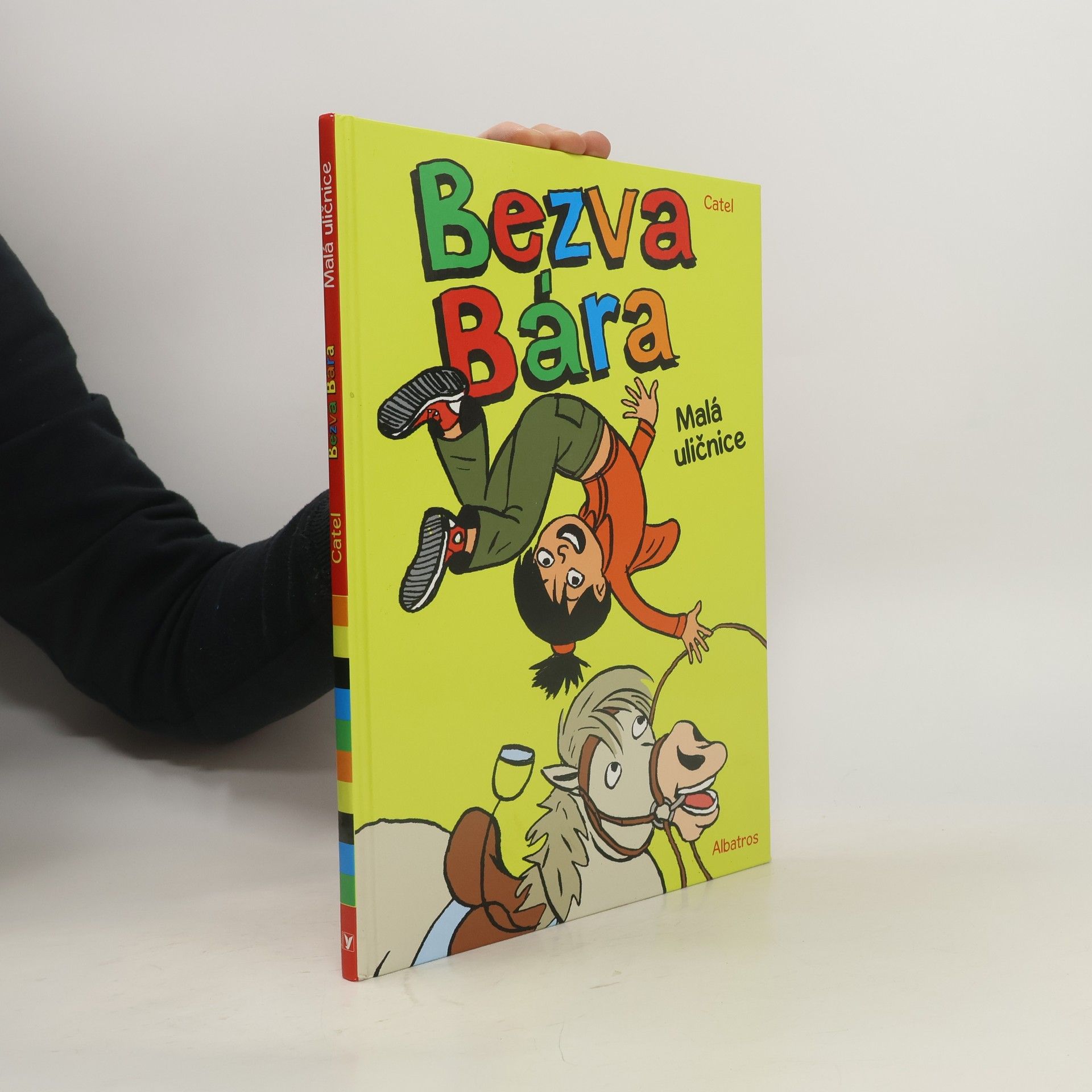 Bezva Bára. Malá uličnice