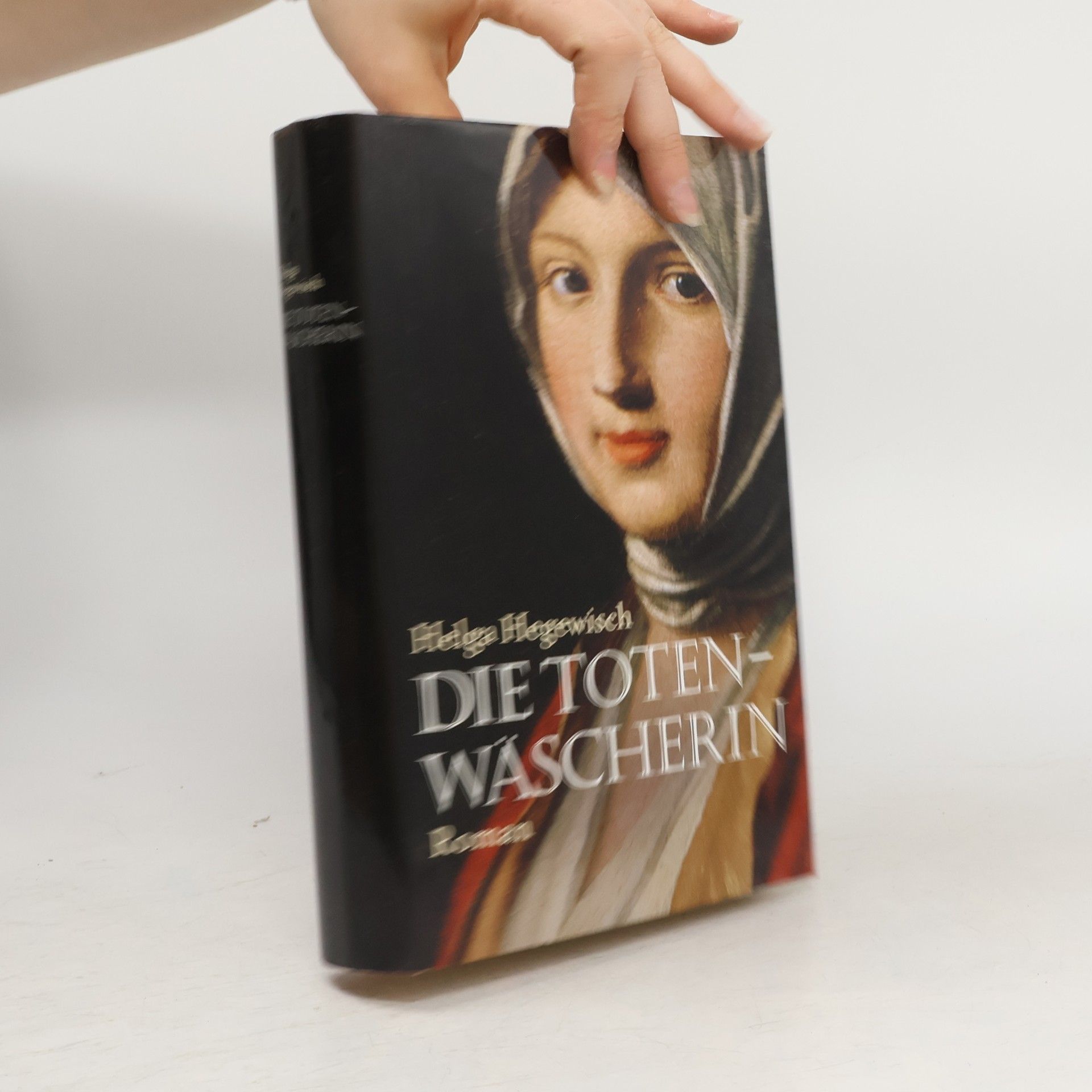 Helga Hegewish Die Totenwäscherin