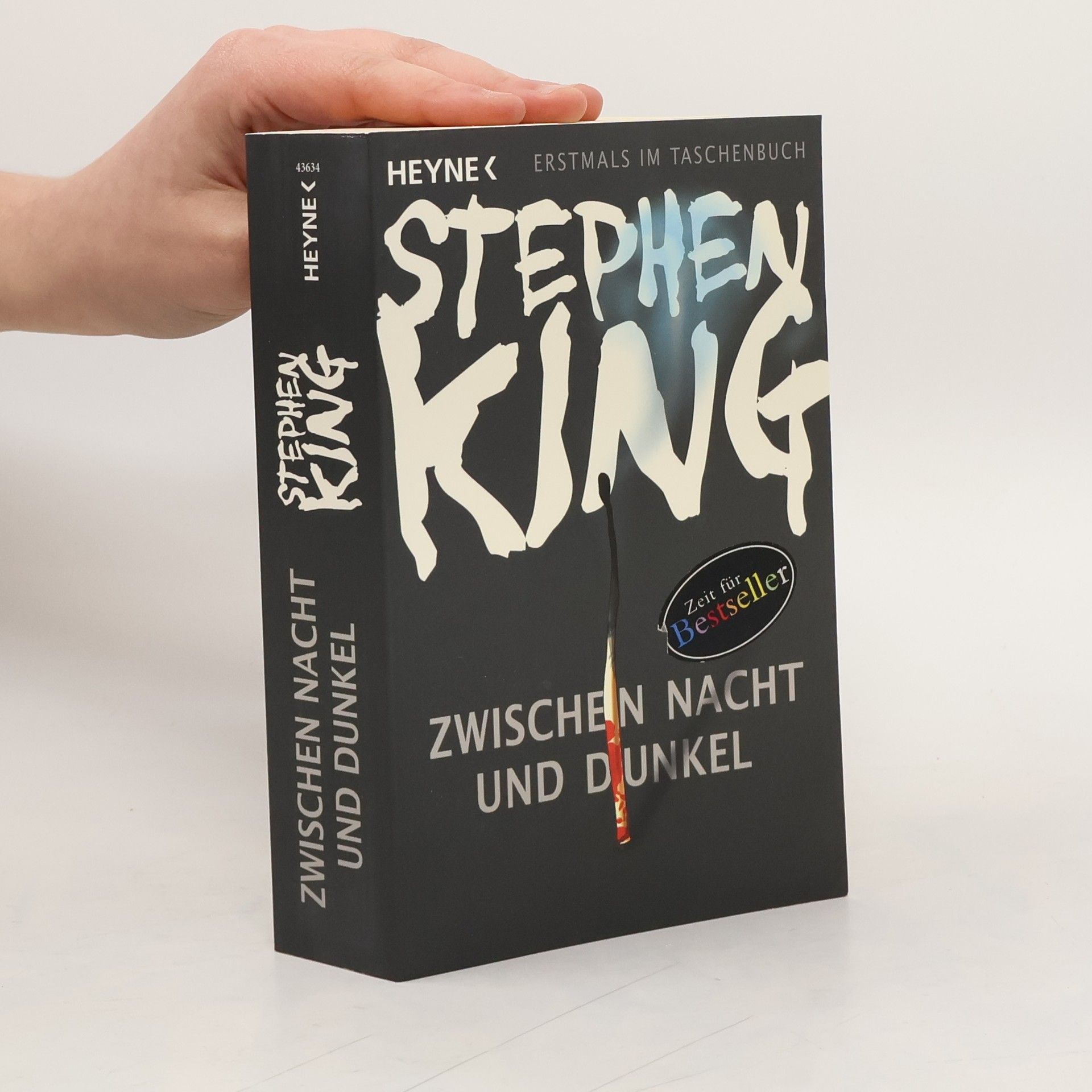 Zwischen Nacht und Dunkel